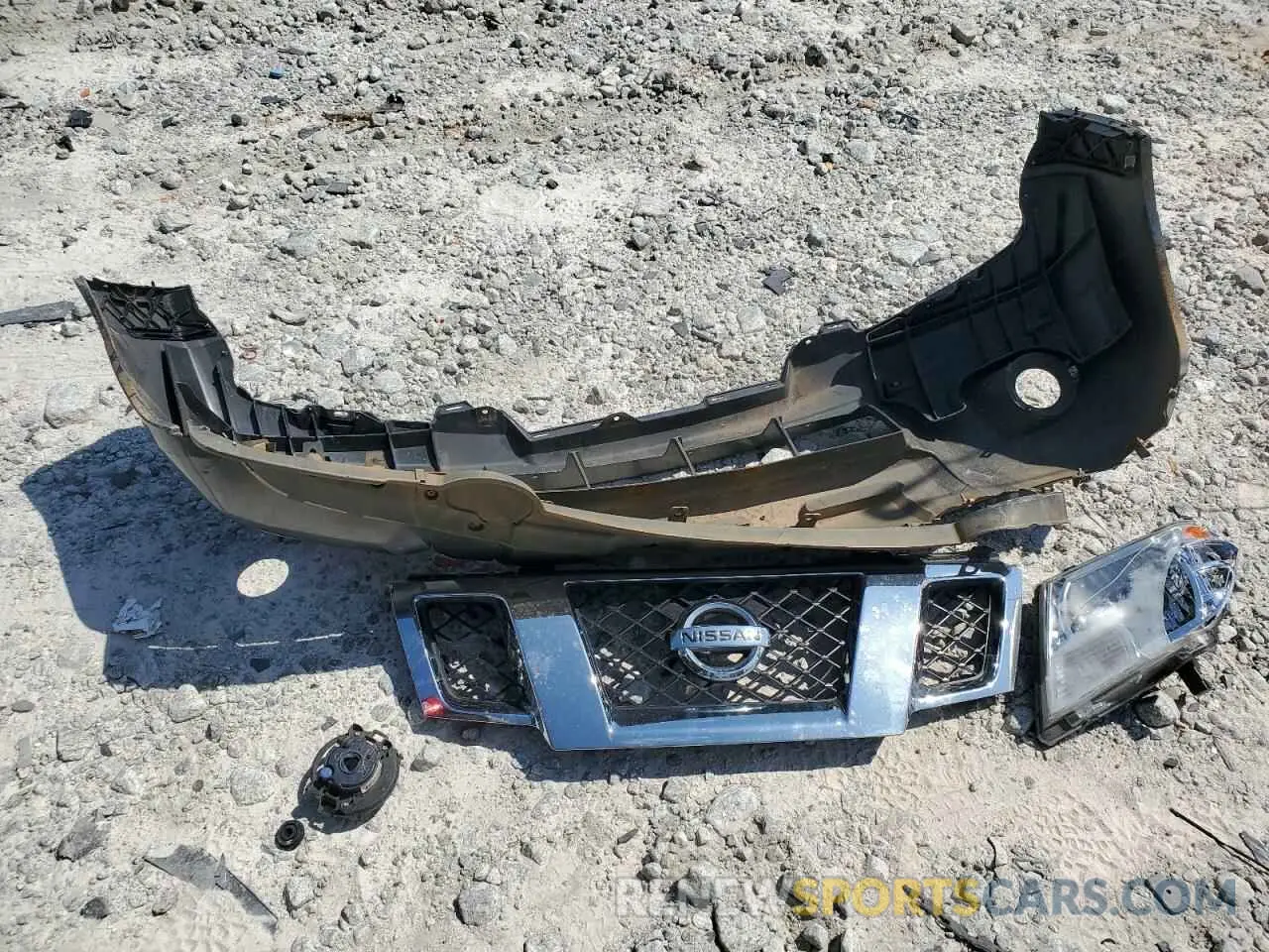 12 Photograph of a damaged car 1N6DD0EV7KN723521 NISSAN FRONTIER 2019