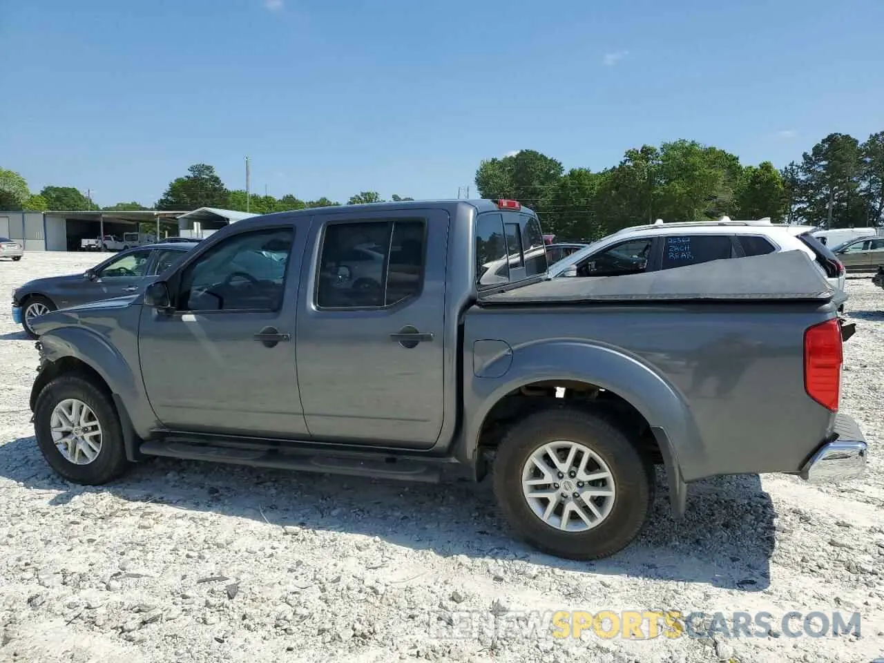 2 Photograph of a damaged car 1N6DD0EV7KN723521 NISSAN FRONTIER 2019