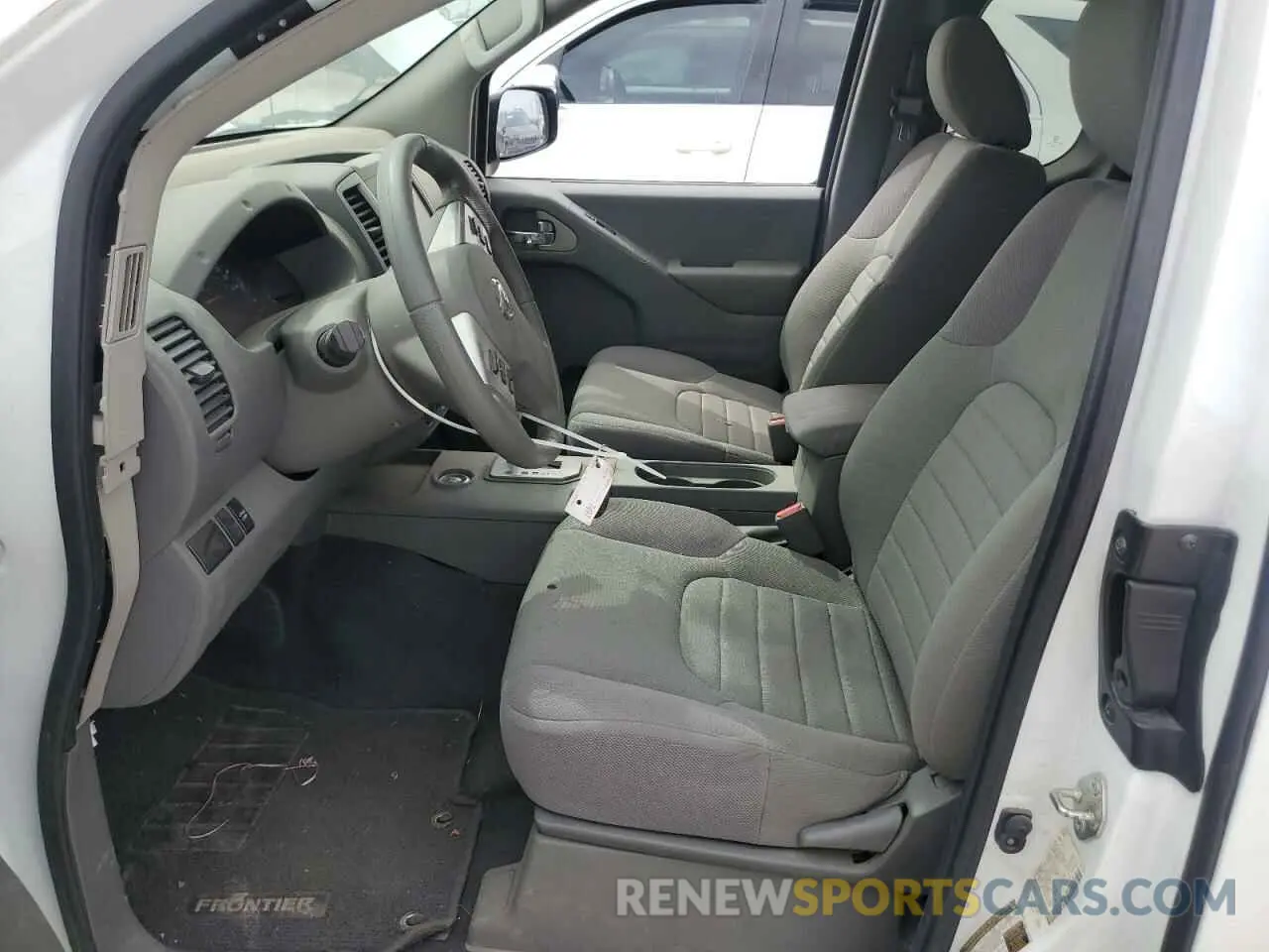 7 Photograph of a damaged car 1N6ED0CE4LN716373 NISSAN FRONTIER 2020