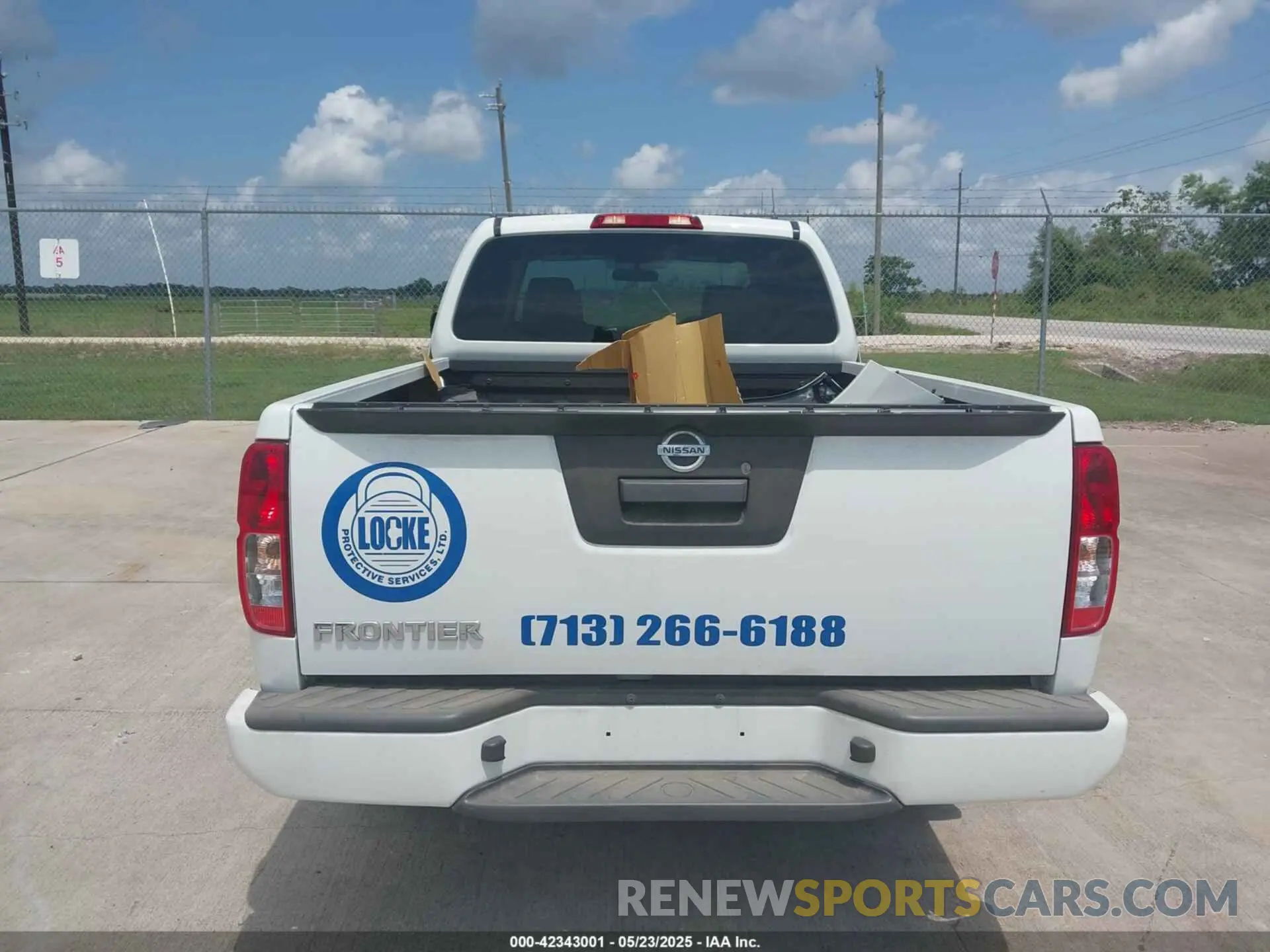 16 Photograph of a damaged car 1N6ED0CE4LN725848 NISSAN FRONTIER 2020