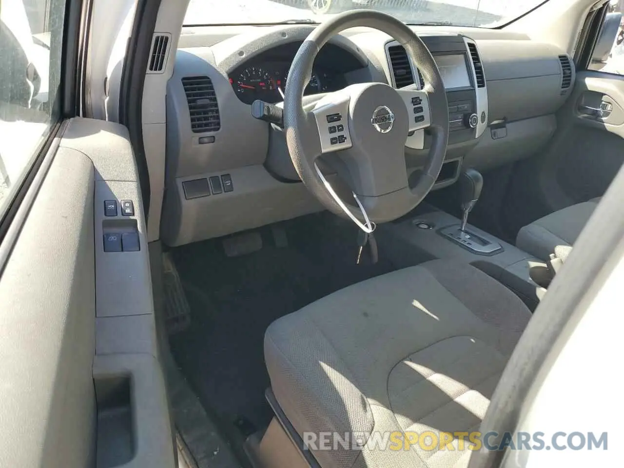 8 Photograph of a damaged car 1N6ED0CE7LN708977 NISSAN FRONTIER 2020