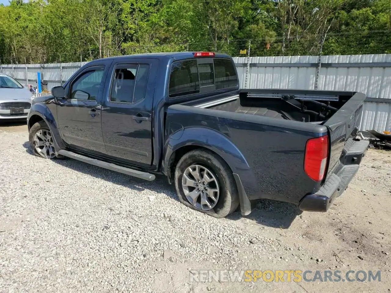 2 Photograph of a damaged car 1N6ED0EA0LN704649 NISSAN FRONTIER 2020