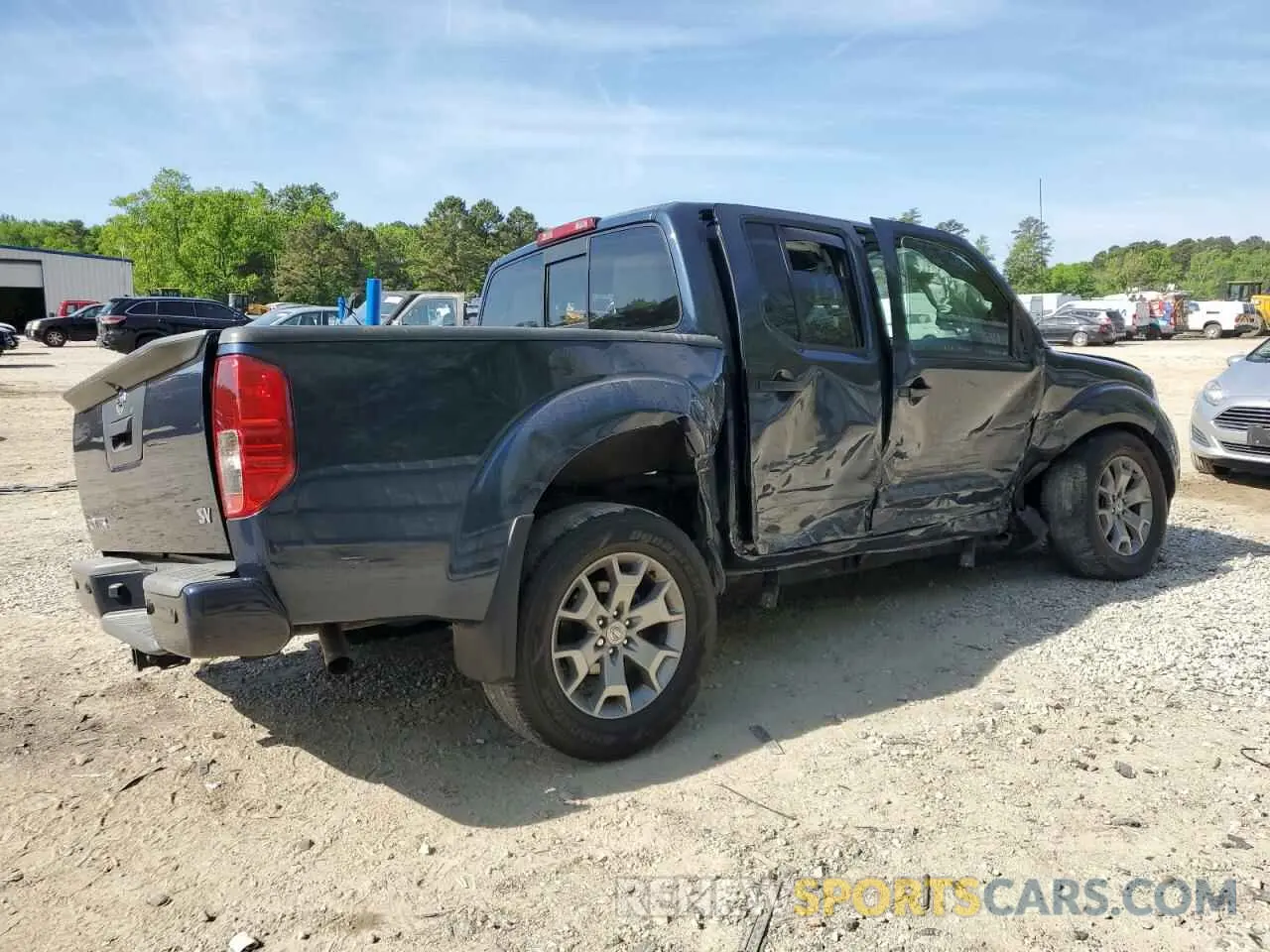 3 Photograph of a damaged car 1N6ED0EA0LN704649 NISSAN FRONTIER 2020