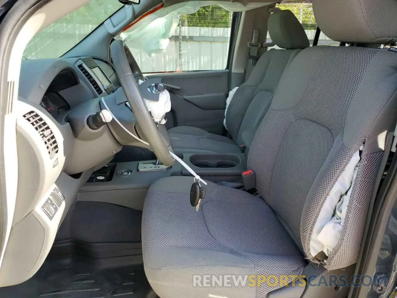 7 Photograph of a damaged car 1N6ED0EA0LN704649 NISSAN FRONTIER 2020