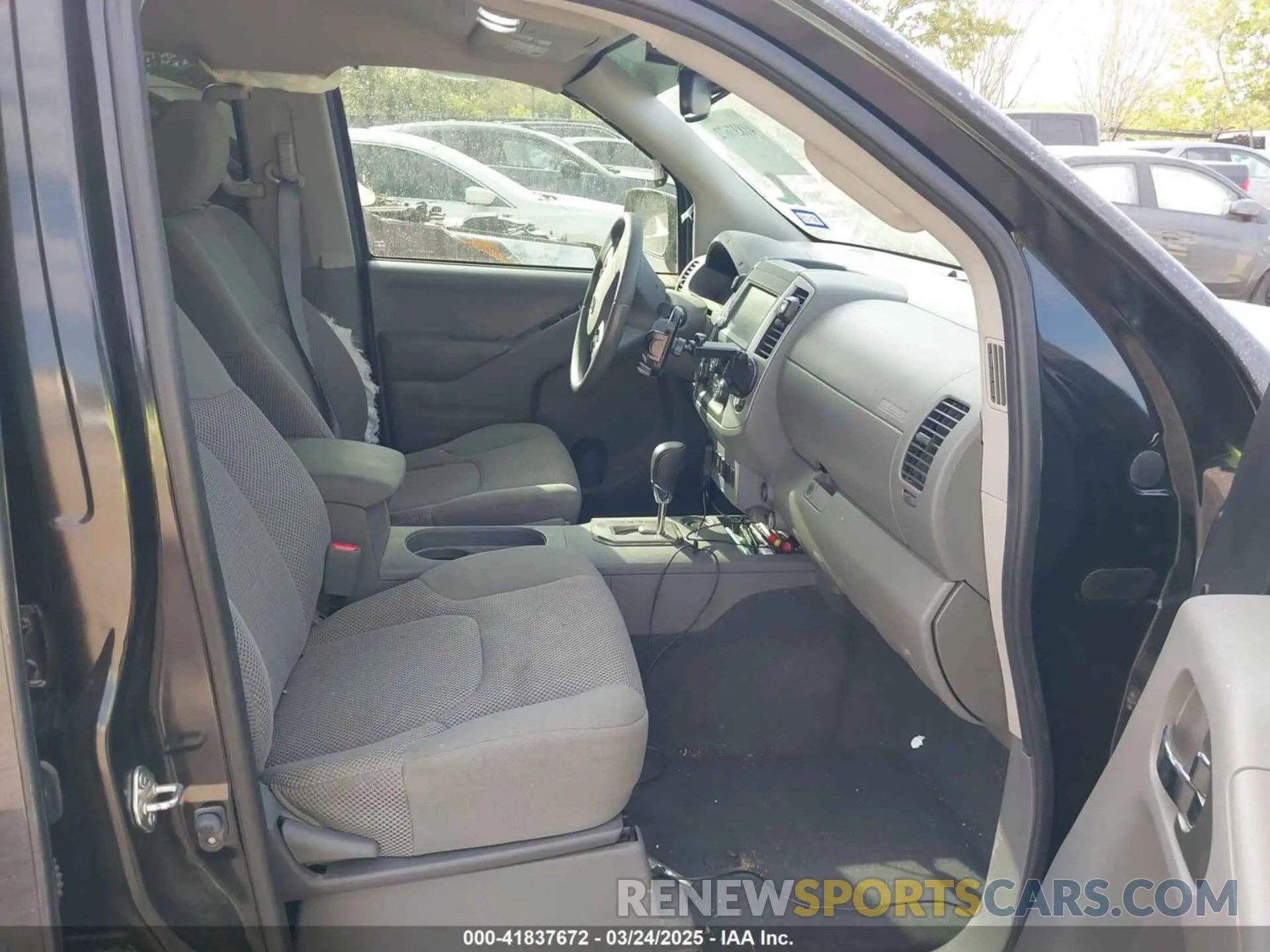 5 Photograph of a damaged car 1N6ED0EA0LN712363 NISSAN FRONTIER 2020