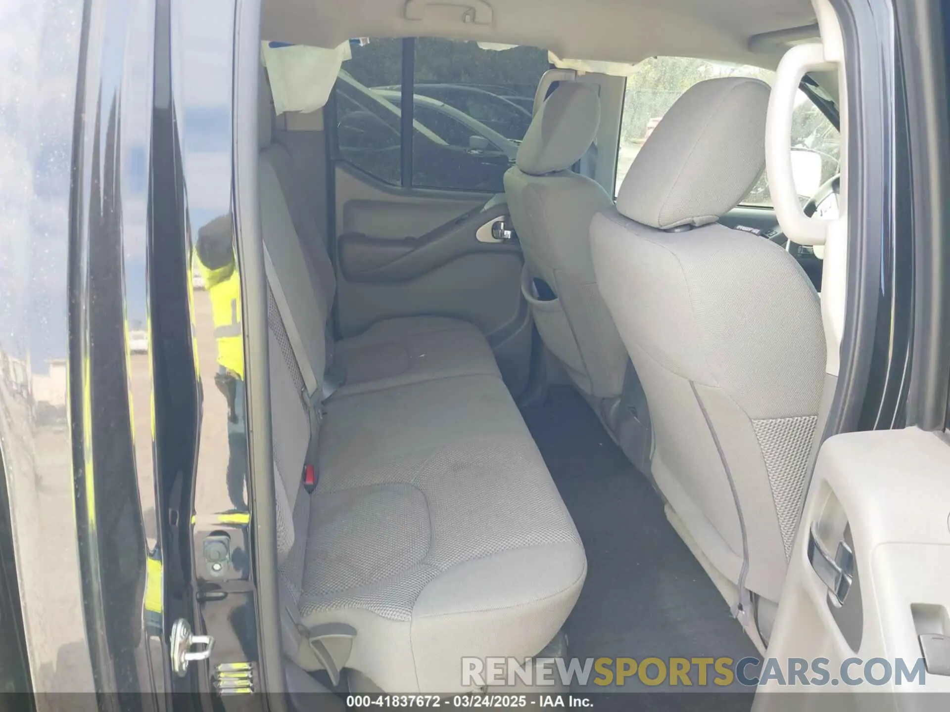 8 Photograph of a damaged car 1N6ED0EA0LN712363 NISSAN FRONTIER 2020