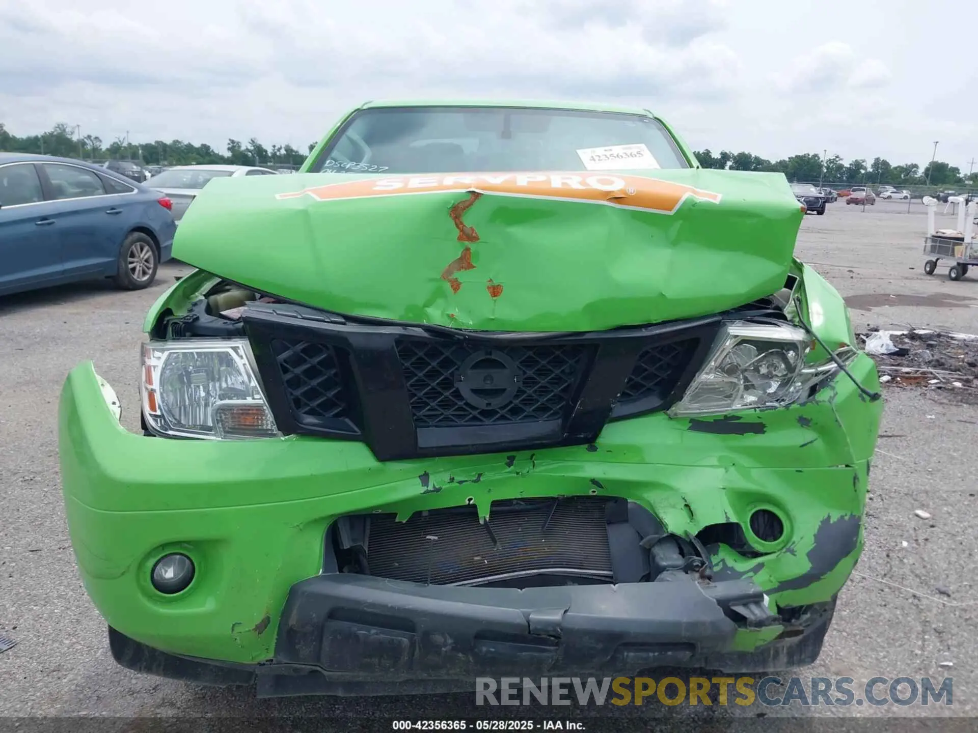12 Photograph of a damaged car 1N6ED0EA1LN711089 NISSAN FRONTIER 2020