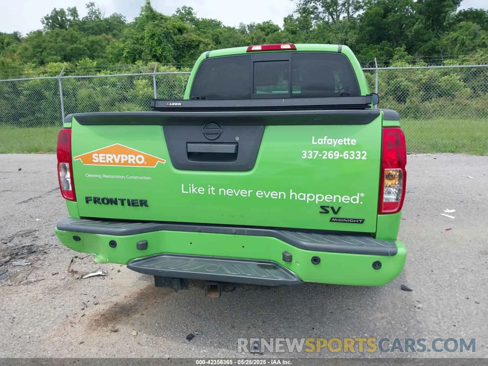 16 Photograph of a damaged car 1N6ED0EA1LN711089 NISSAN FRONTIER 2020