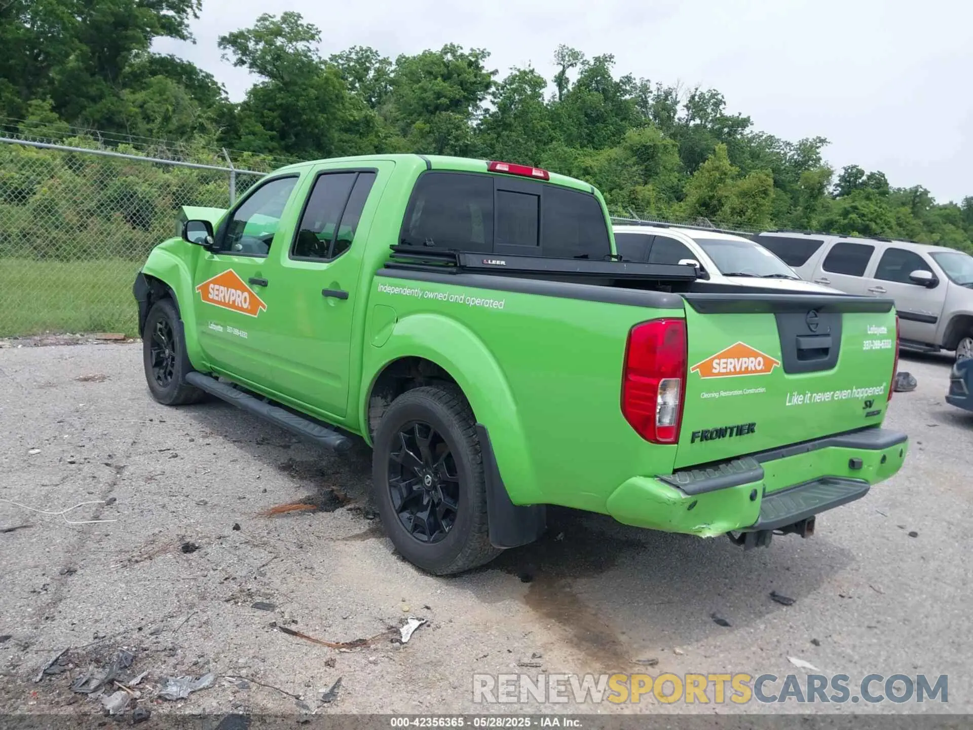 3 Photograph of a damaged car 1N6ED0EA1LN711089 NISSAN FRONTIER 2020