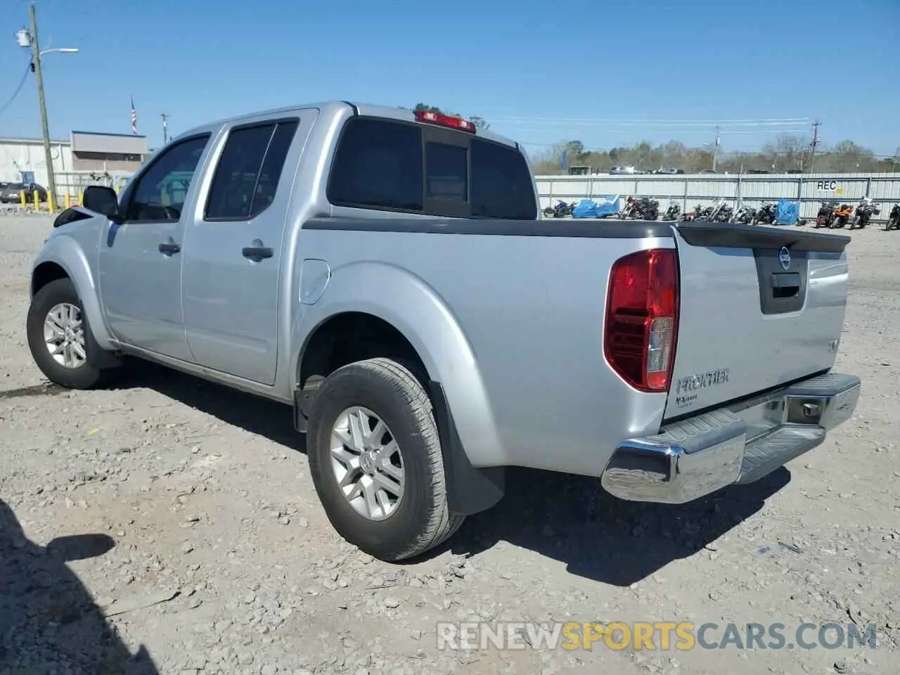 2 Photograph of a damaged car 1N6ED0EA2LN727589 NISSAN FRONTIER 2020
