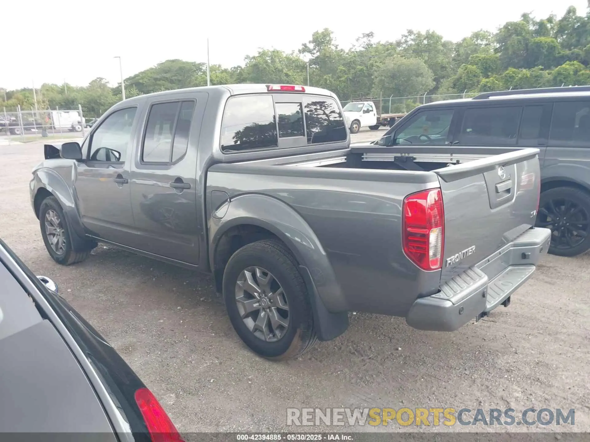 3 Photograph of a damaged car 1N6ED0EA3LN715094 NISSAN FRONTIER 2020