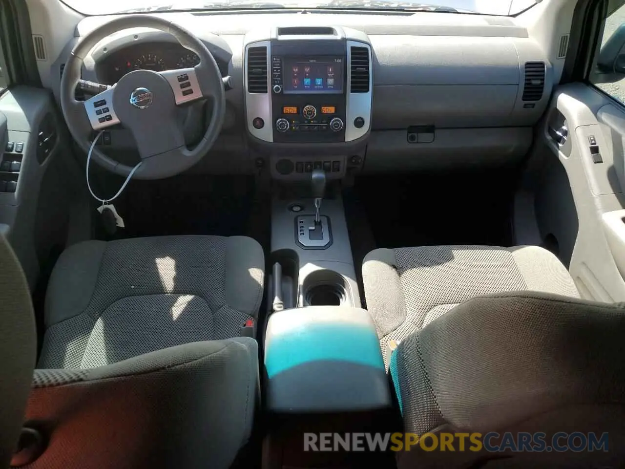8 Photograph of a damaged car 1N6ED0EA3LN727553 NISSAN FRONTIER 2020