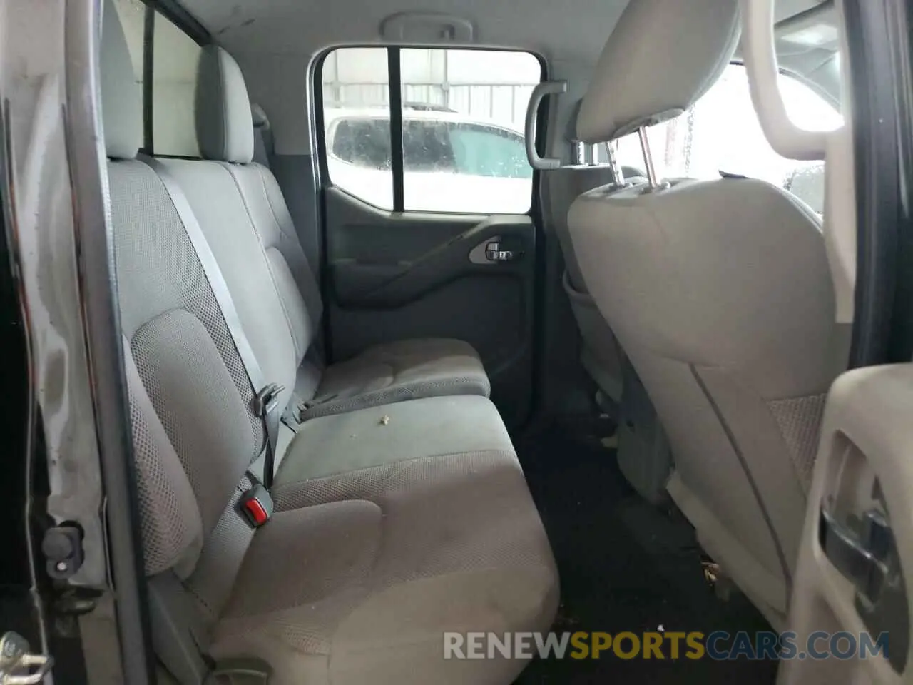 11 Photograph of a damaged car 1N6ED0EA5LN706753 NISSAN FRONTIER 2020