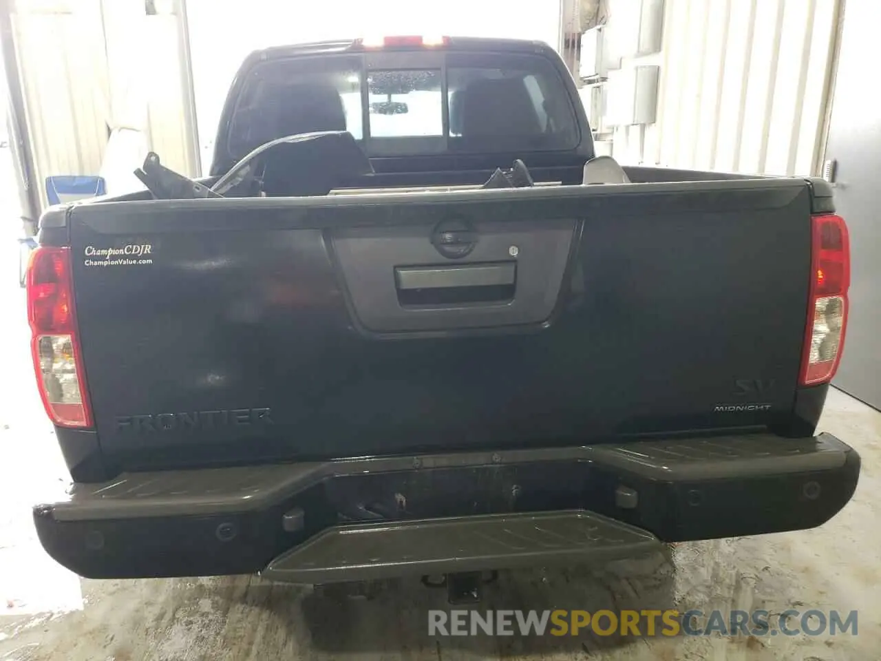 6 Photograph of a damaged car 1N6ED0EA5LN706753 NISSAN FRONTIER 2020