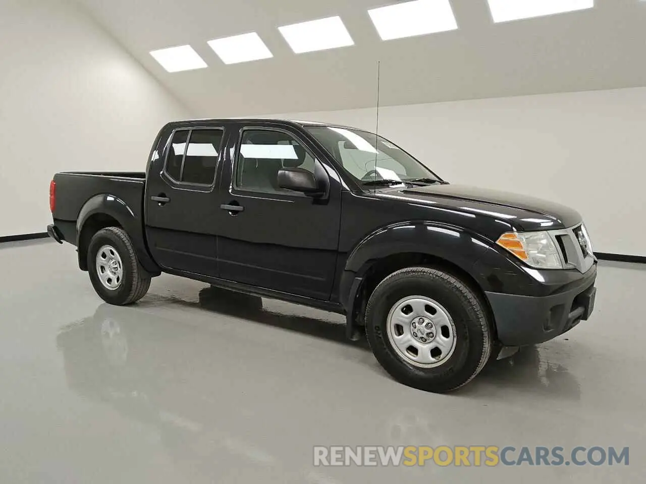 4 Photograph of a damaged car 1N6ED0EA5LN710351 NISSAN FRONTIER 2020
