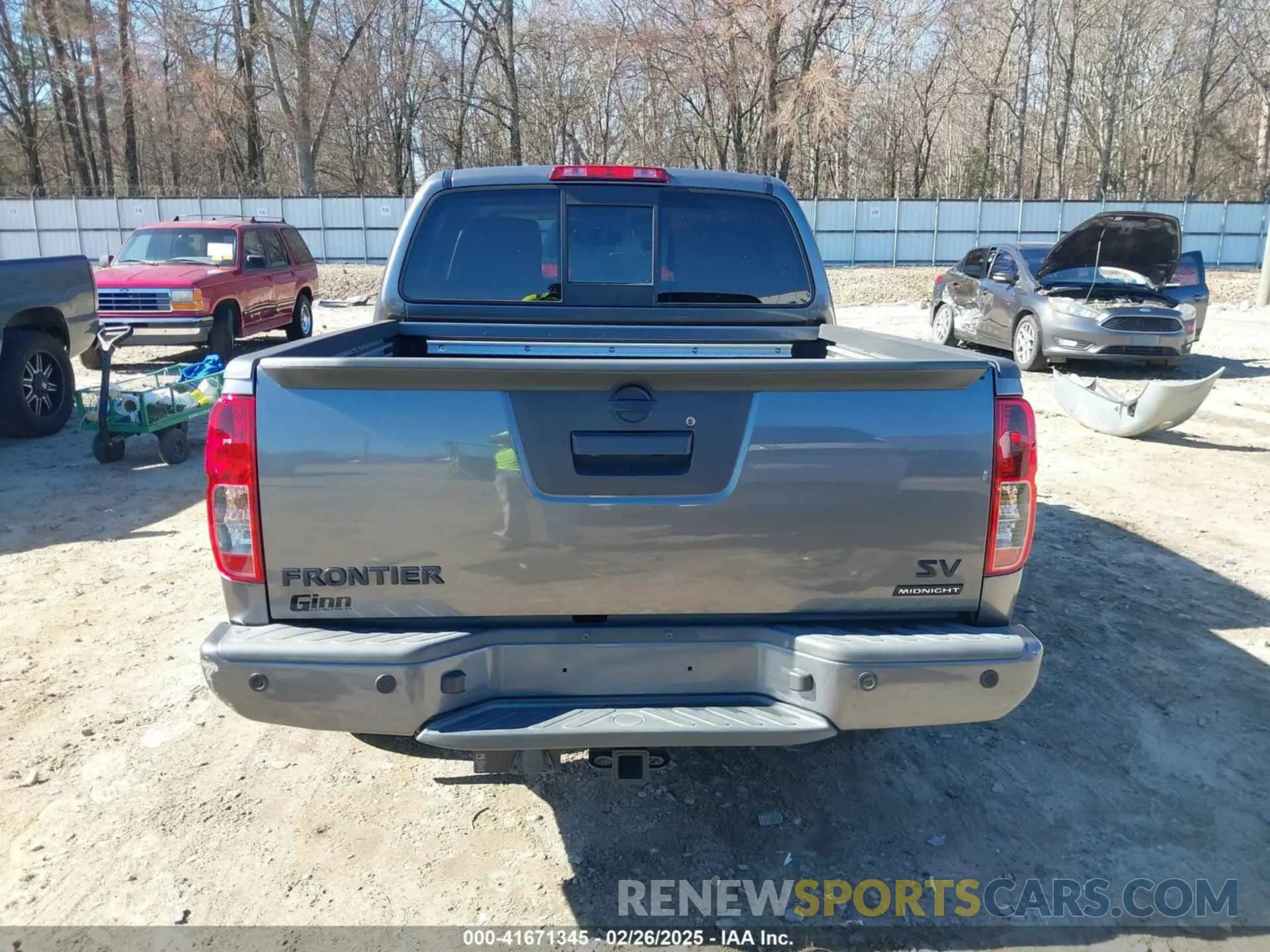 17 Photograph of a damaged car 1N6ED0EA5LN720684 NISSAN FRONTIER 2020