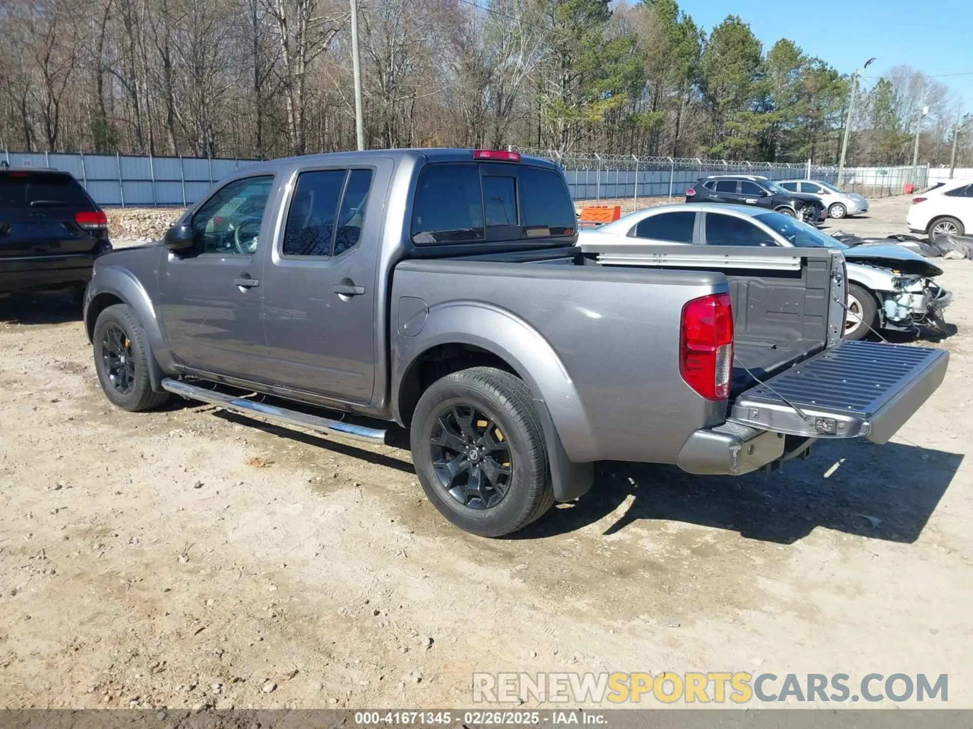 3 Photograph of a damaged car 1N6ED0EA5LN720684 NISSAN FRONTIER 2020
