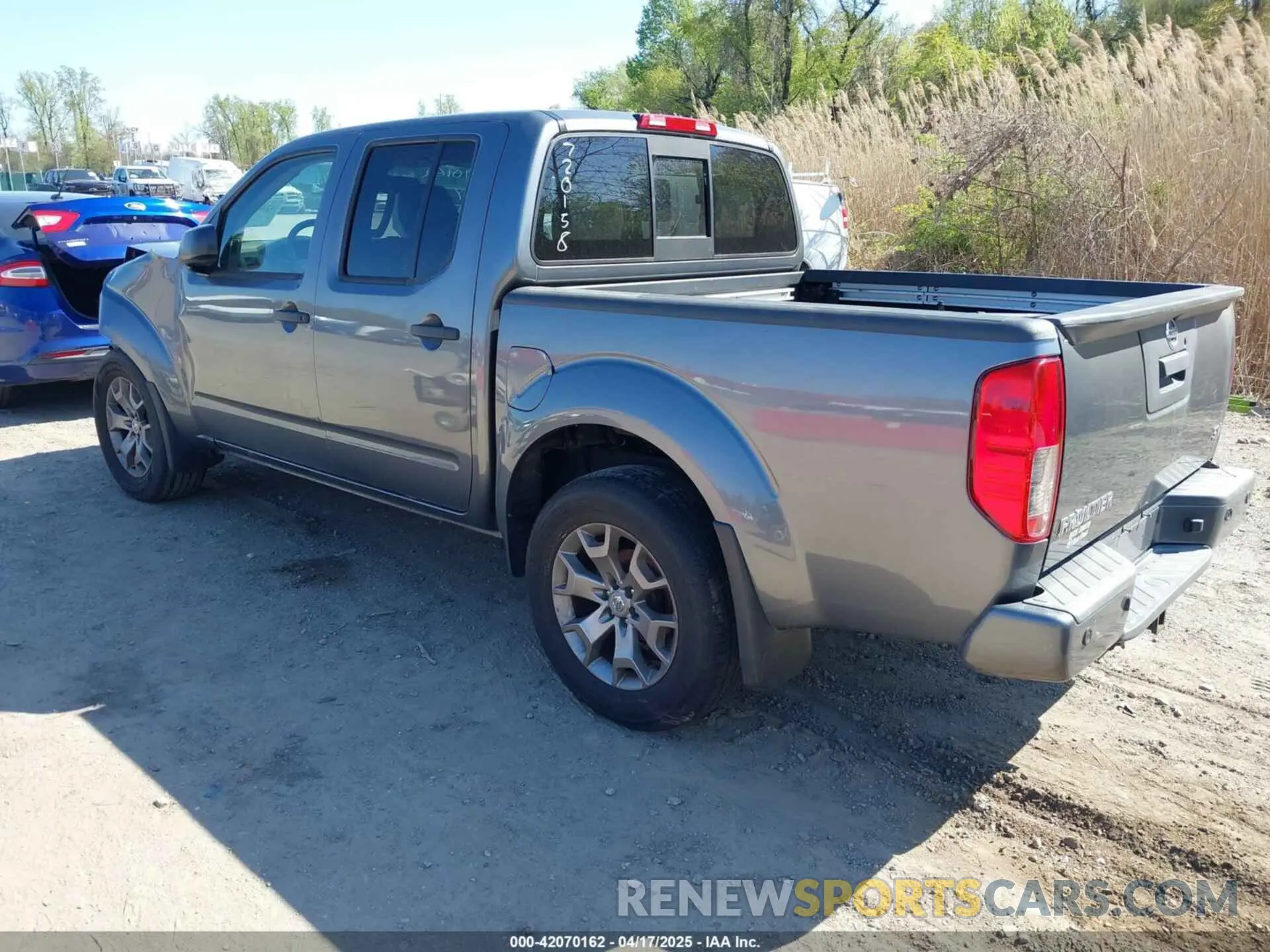 3 Photograph of a damaged car 1N6ED0EA6LN720158 NISSAN FRONTIER 2020