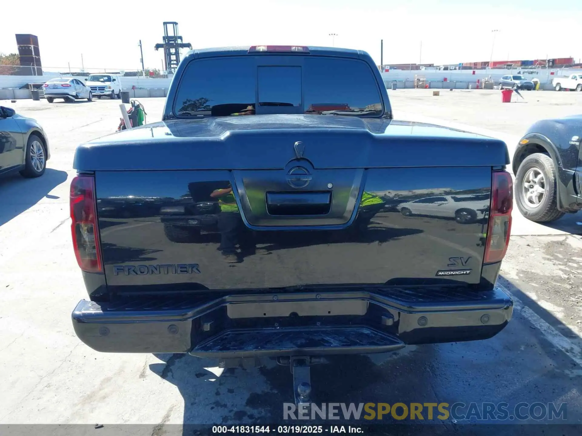 16 Photograph of a damaged car 1N6ED0EA6LN722041 NISSAN FRONTIER 2020