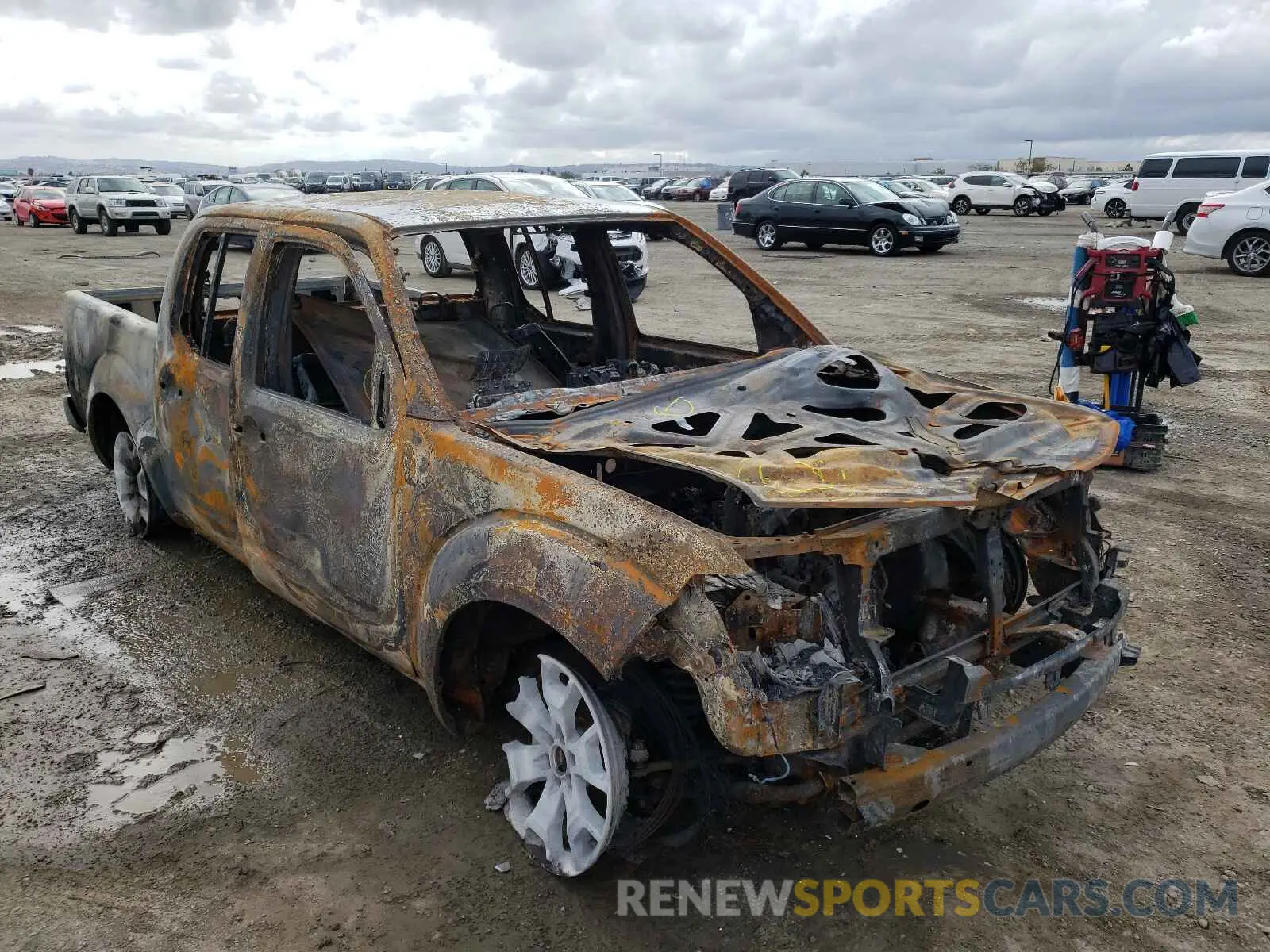 1 Photograph of a damaged car 1N6ED0EA6LN722198 NISSAN FRONTIER 2020