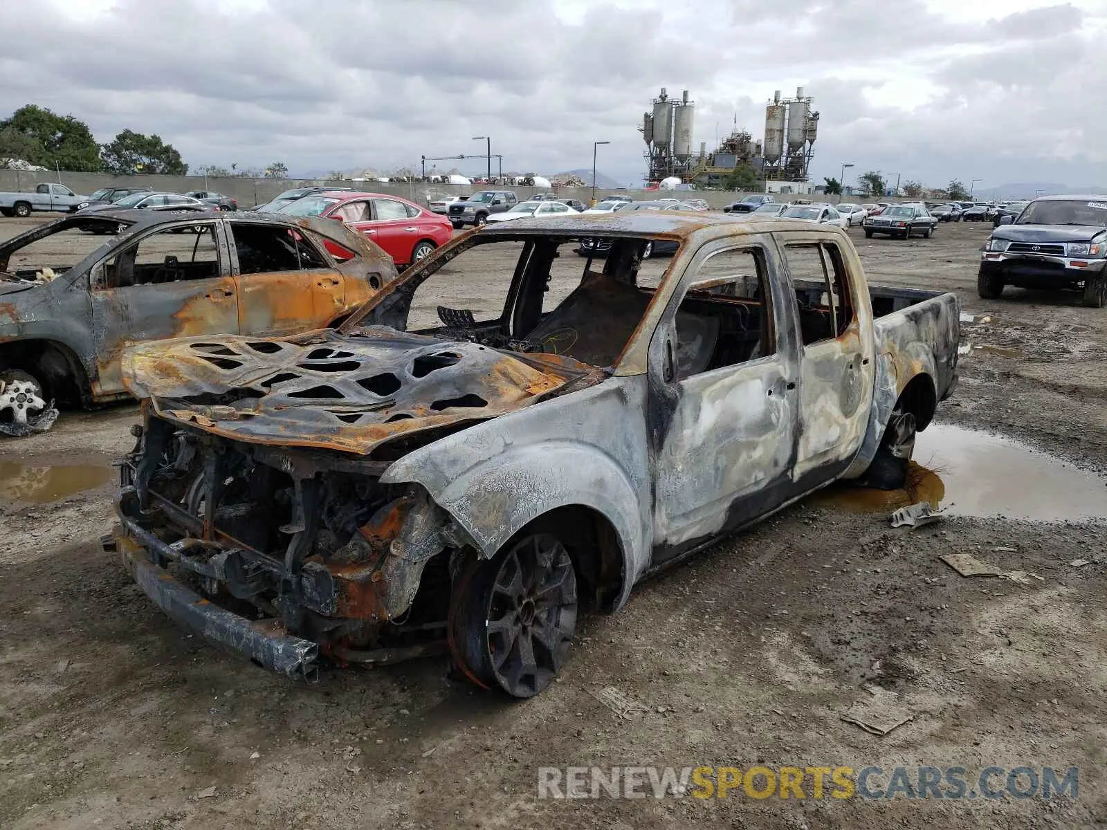 2 Photograph of a damaged car 1N6ED0EA6LN722198 NISSAN FRONTIER 2020