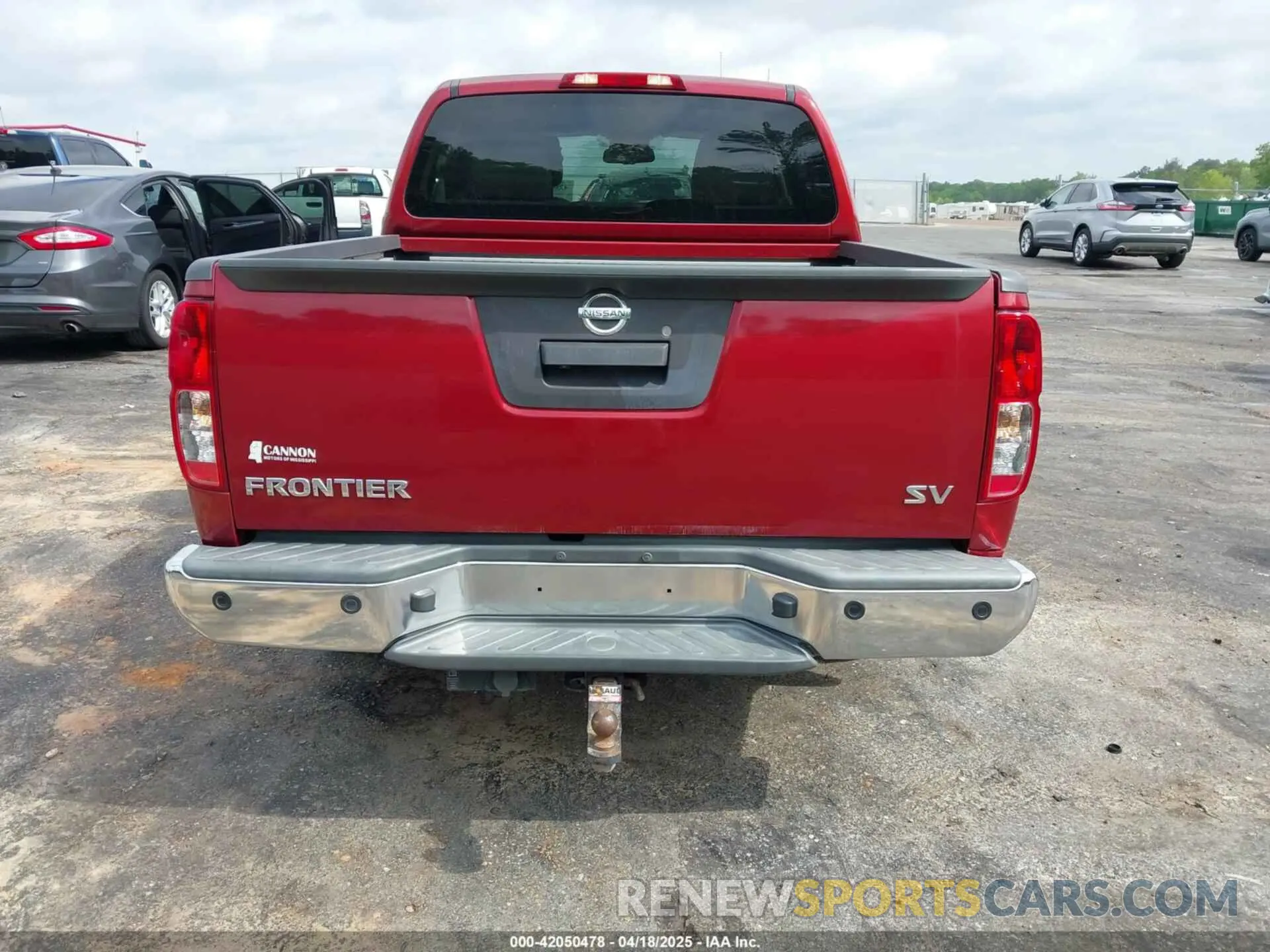 15 Photograph of a damaged car 1N6ED0EA7LN712442 NISSAN FRONTIER 2020