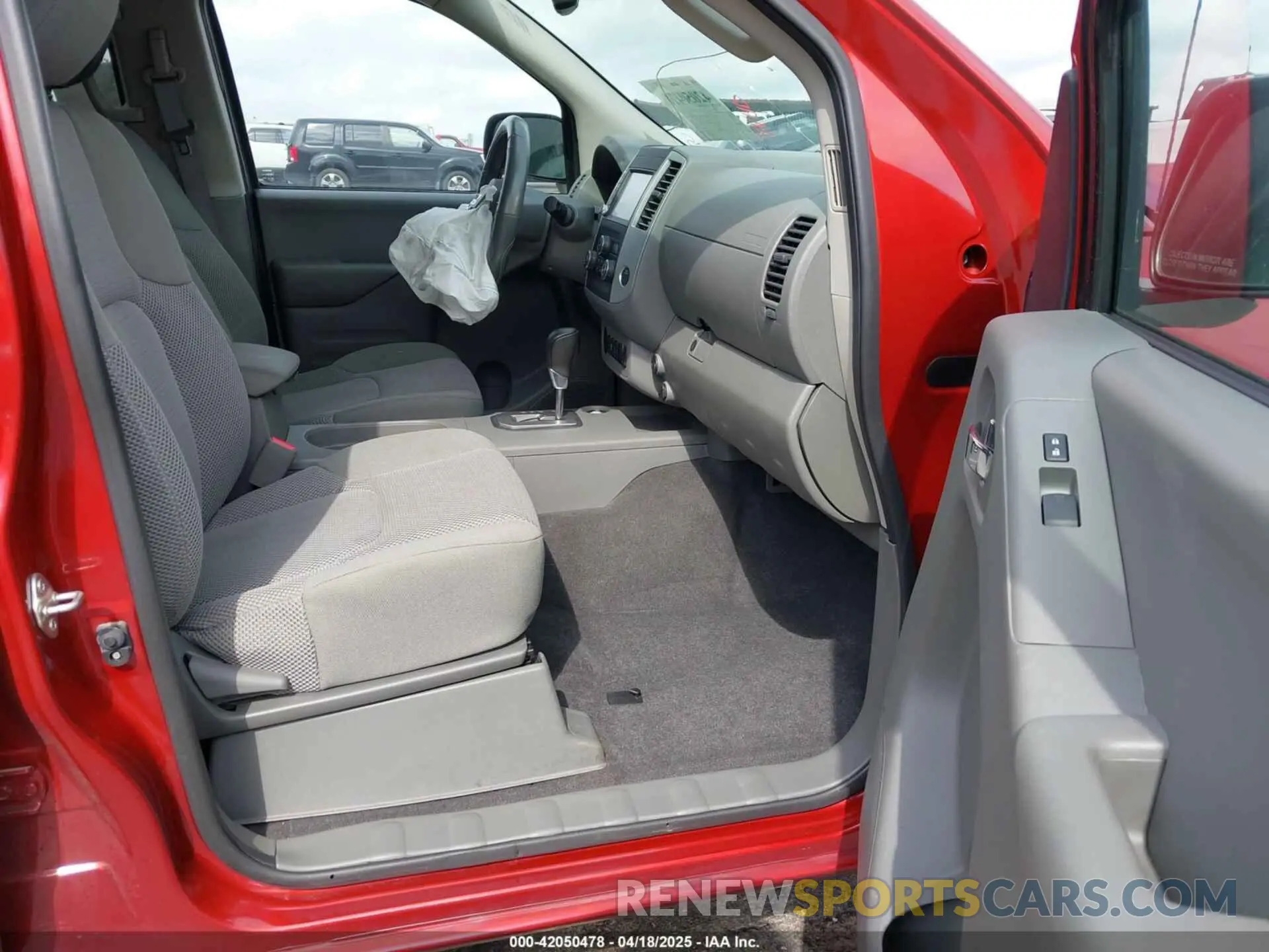 5 Photograph of a damaged car 1N6ED0EA7LN712442 NISSAN FRONTIER 2020