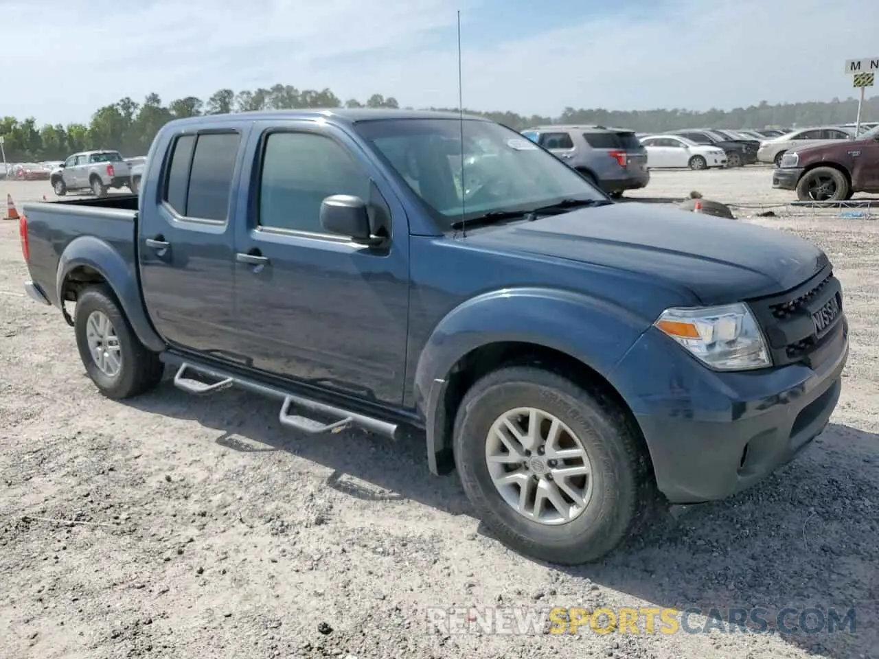 4 Photograph of a damaged car 1N6ED0EA7LN727085 NISSAN FRONTIER 2020
