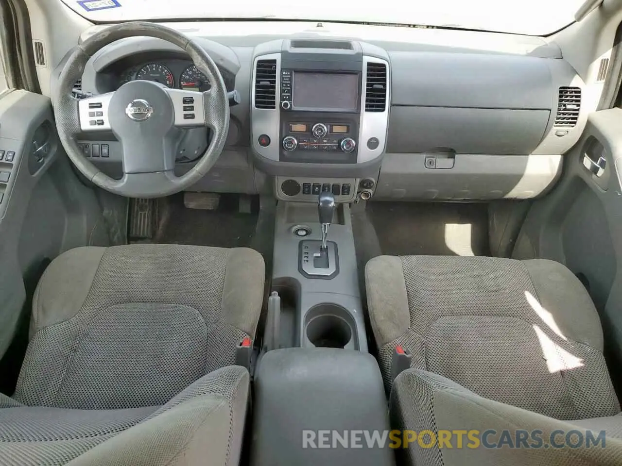8 Photograph of a damaged car 1N6ED0EA7LN727085 NISSAN FRONTIER 2020