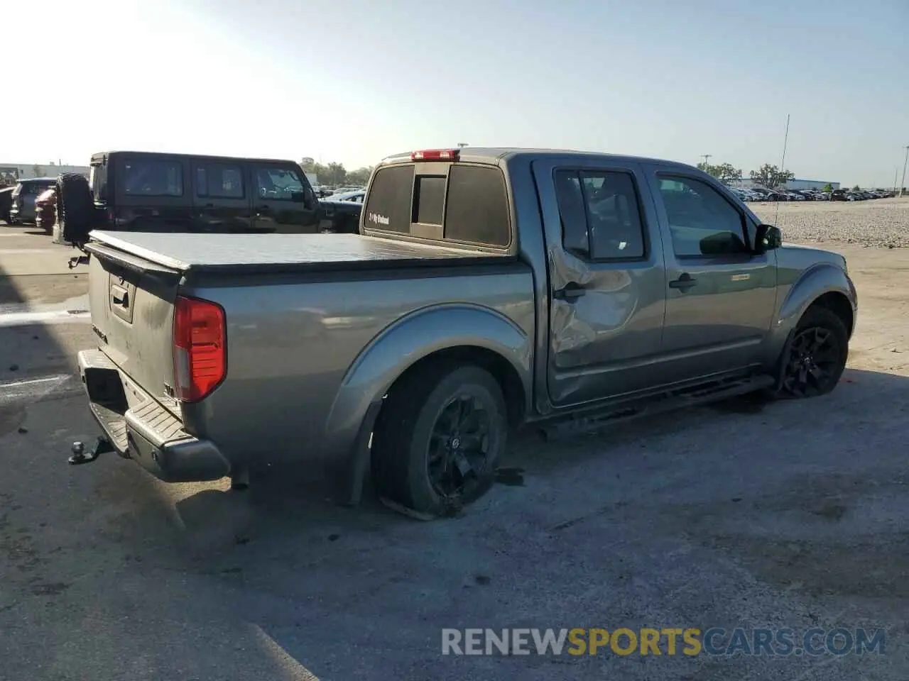 3 Photograph of a damaged car 1N6ED0EA8LN726186 NISSAN FRONTIER 2020