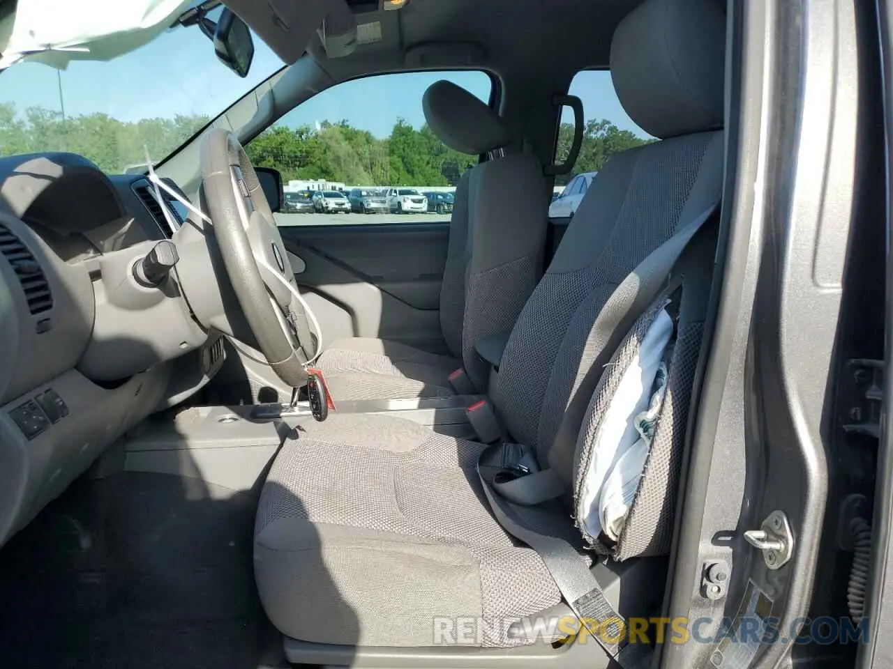 7 Photograph of a damaged car 1N6ED0EA8LN726186 NISSAN FRONTIER 2020