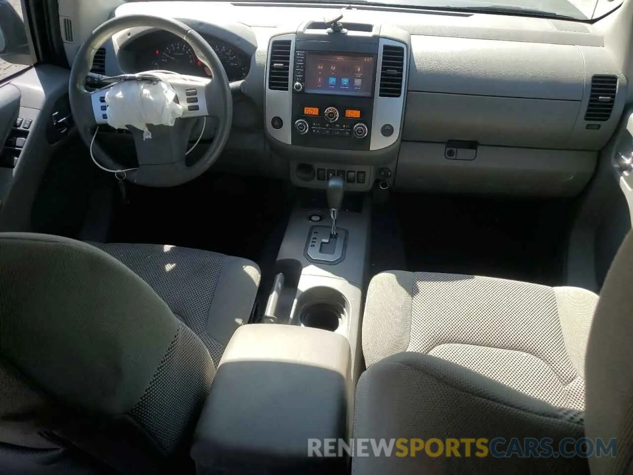8 Photograph of a damaged car 1N6ED0EA9LN706142 NISSAN FRONTIER 2020