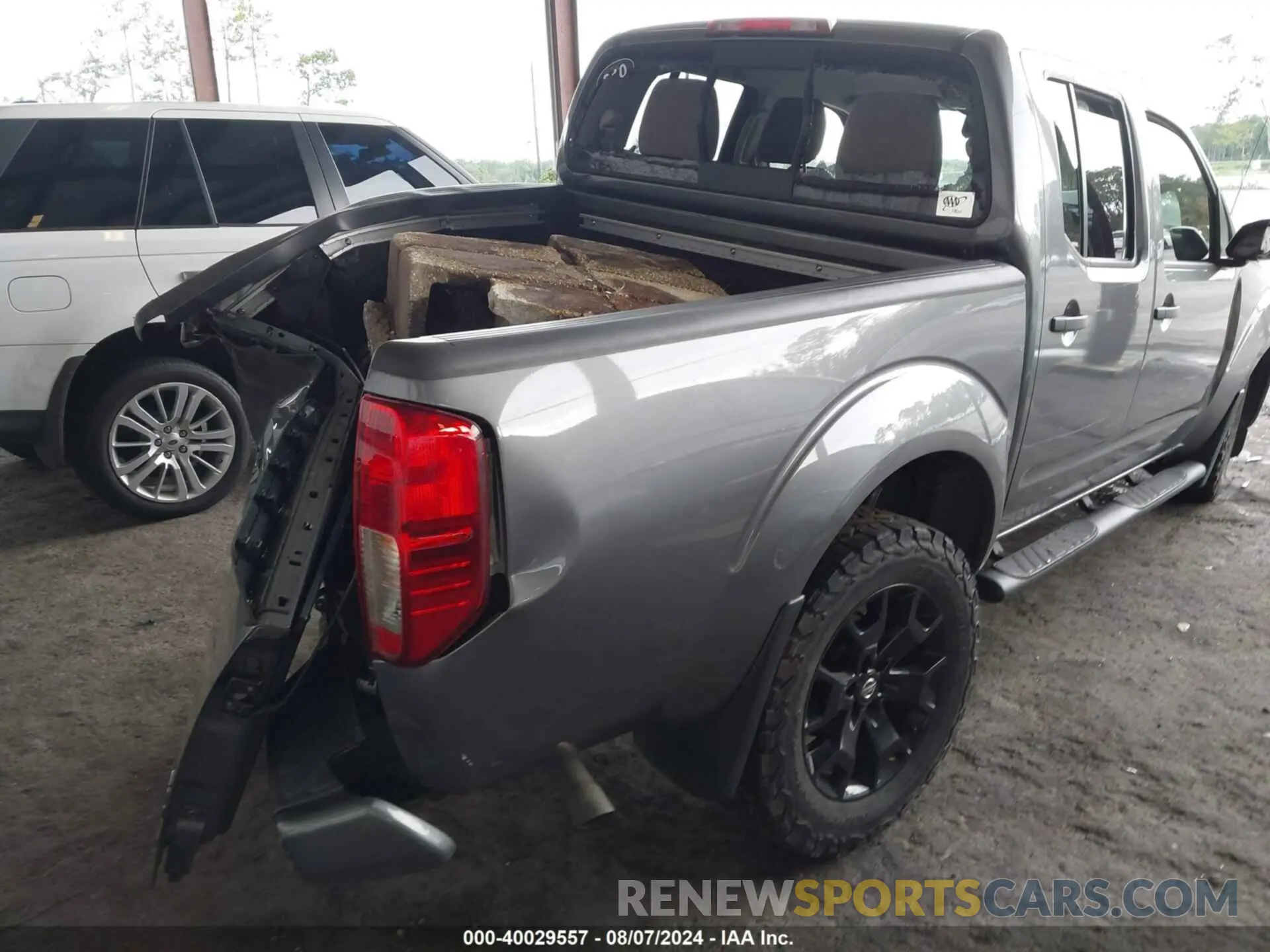 16 Photograph of a damaged car 1N6ED0EA9LN727315 NISSAN FRONTIER 2020