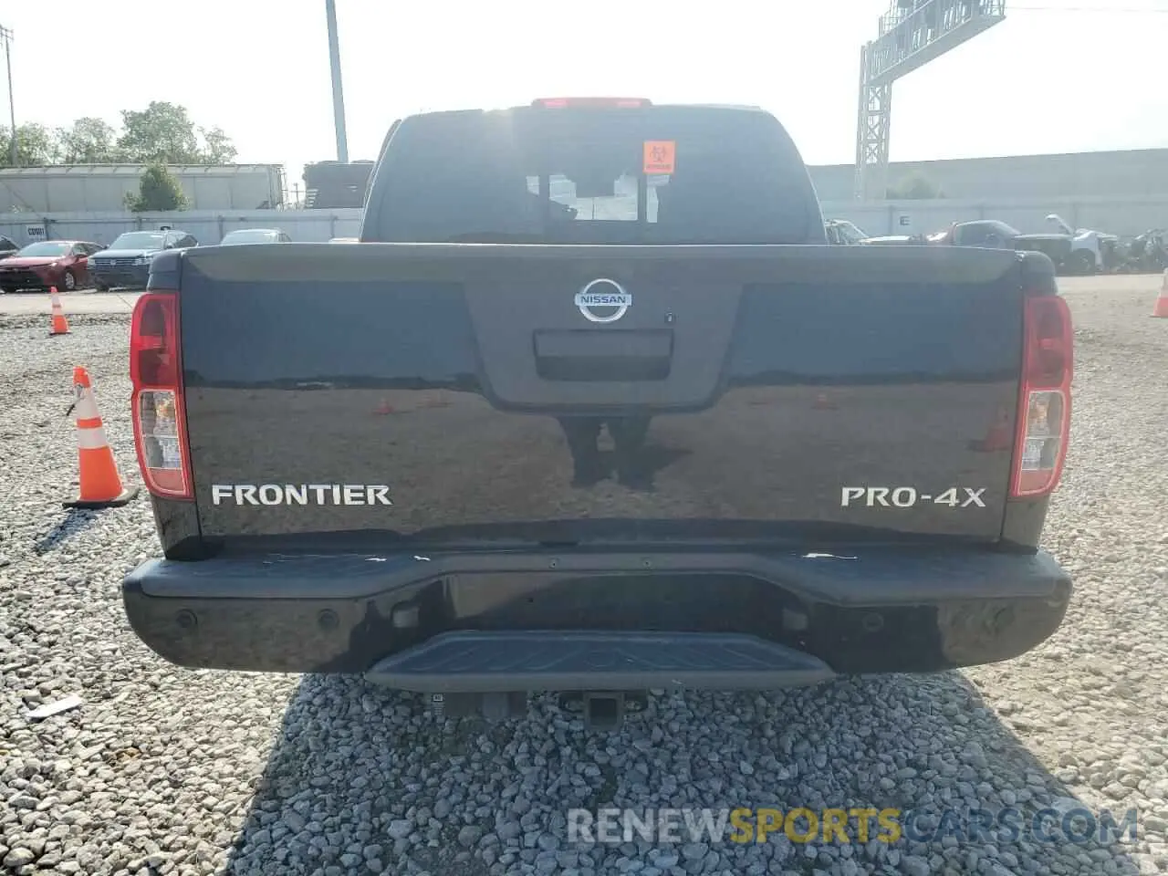 6 Photograph of a damaged car 1N6ED0EB0LN703767 NISSAN FRONTIER 2020