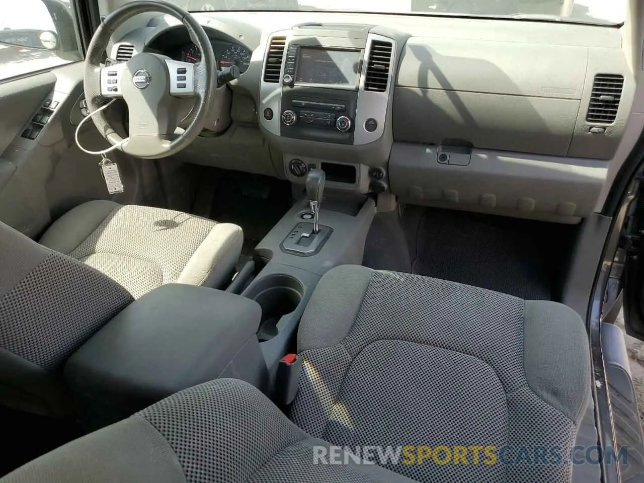 8 Photograph of a damaged car 1N6ED0EB4LN728137 NISSAN FRONTIER 2020