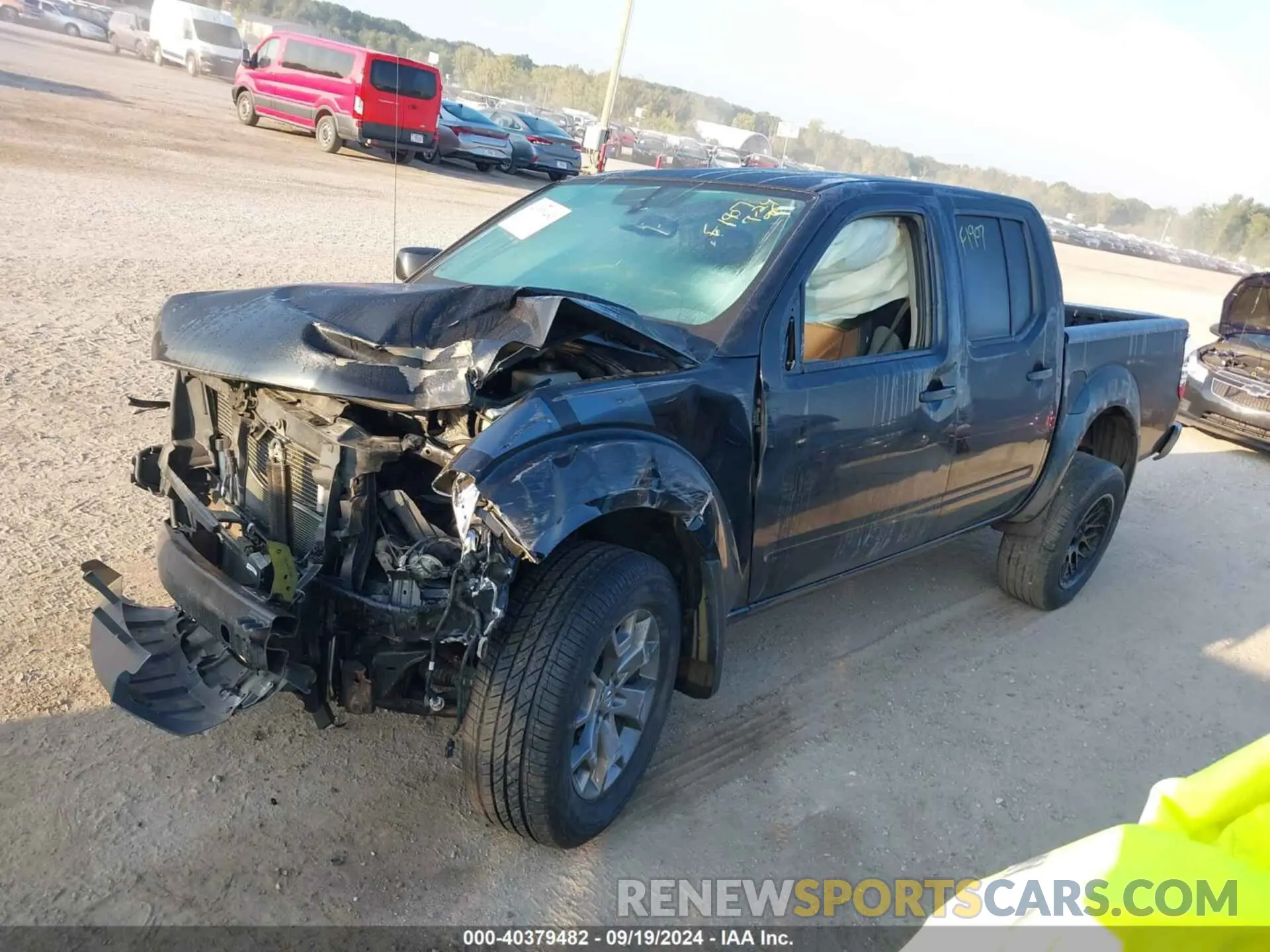 2 Photograph of a damaged car 1N6ED0EB5LN705921 NISSAN FRONTIER 2020