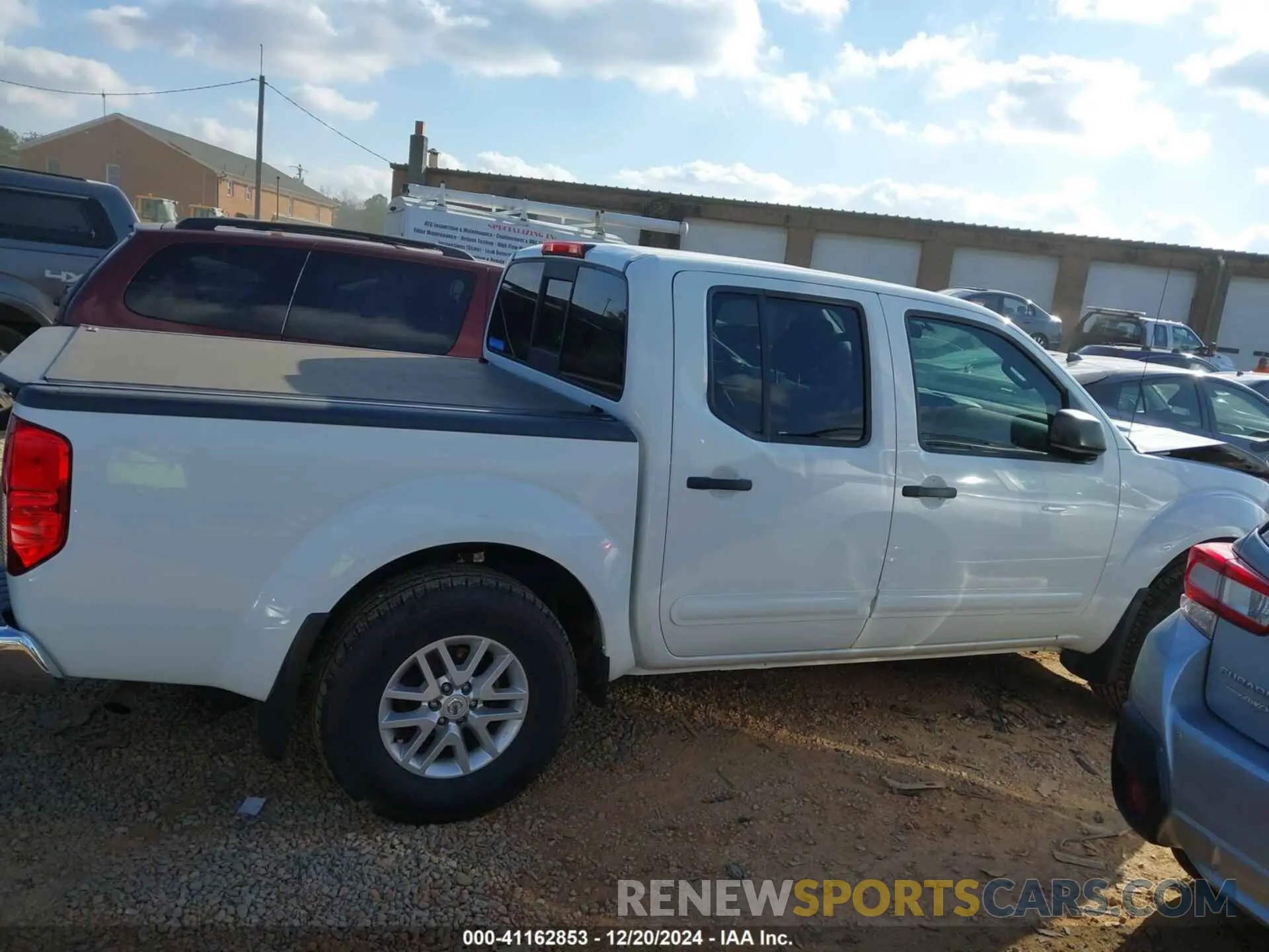 13 Photograph of a damaged car 1N6ED0EB6LN700890 NISSAN FRONTIER 2020
