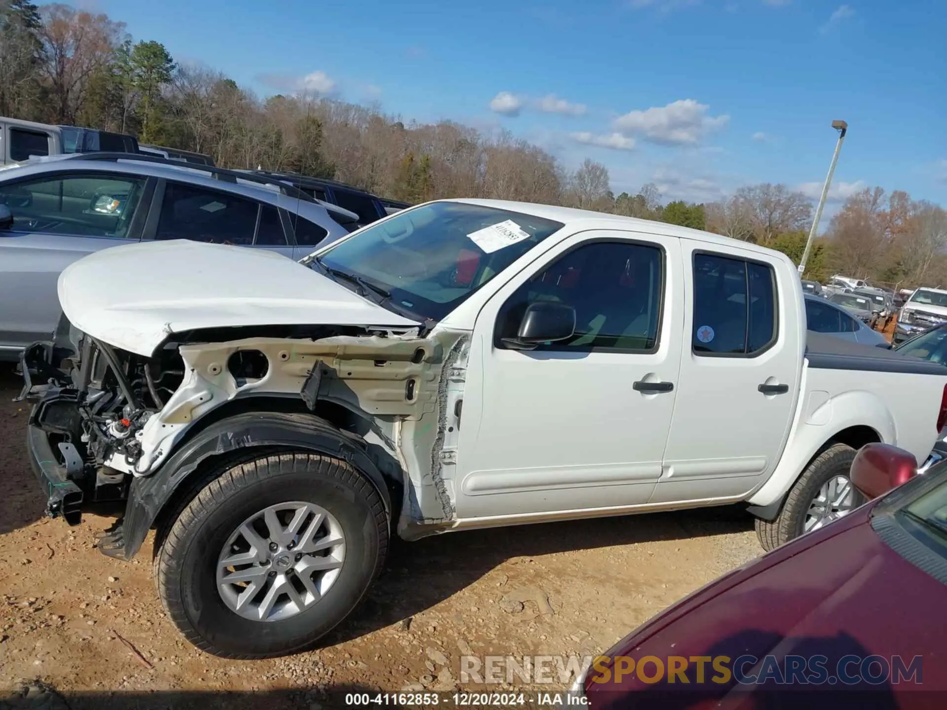 14 Photograph of a damaged car 1N6ED0EB6LN700890 NISSAN FRONTIER 2020