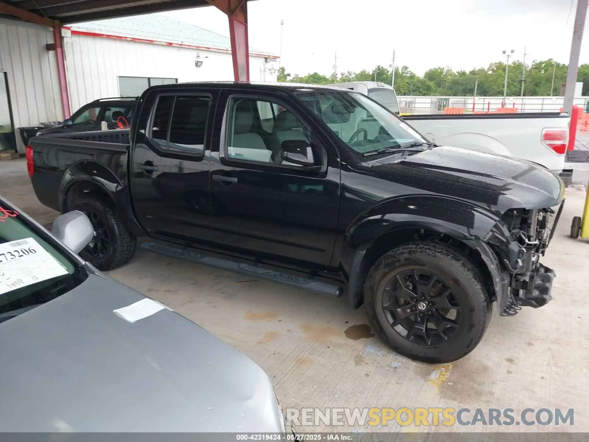 13 Photograph of a damaged car 1N6ED0EB7LN702647 NISSAN FRONTIER 2020