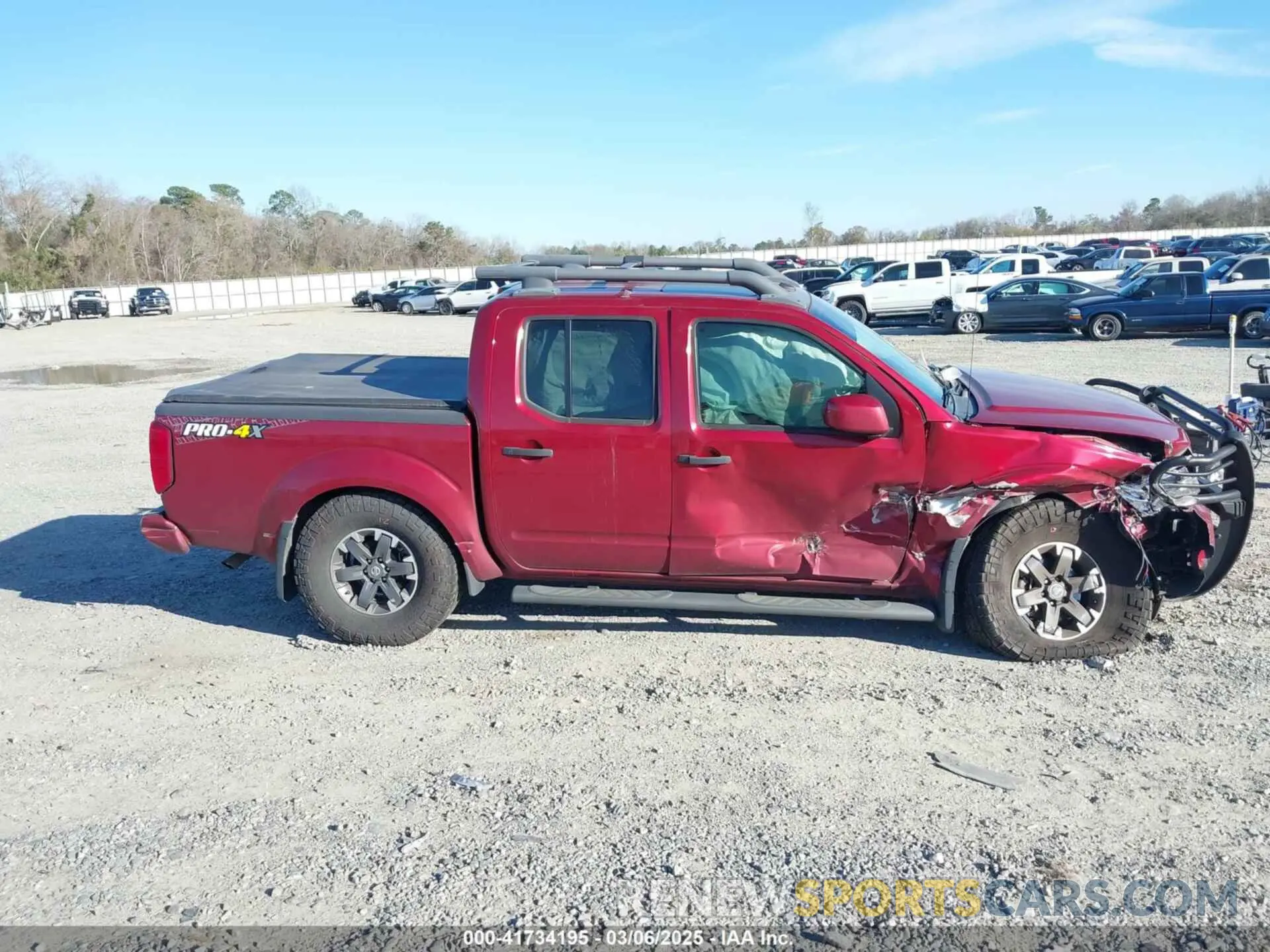 13 Photograph of a damaged car 1N6ED0EB7LN711929 NISSAN FRONTIER 2020
