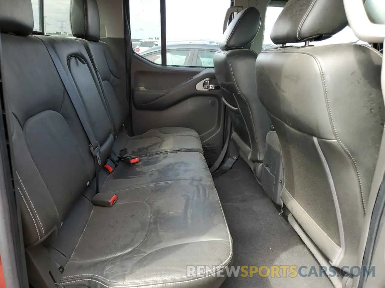 10 Photograph of a damaged car 1N6ED0EB7LN712644 NISSAN FRONTIER 2020