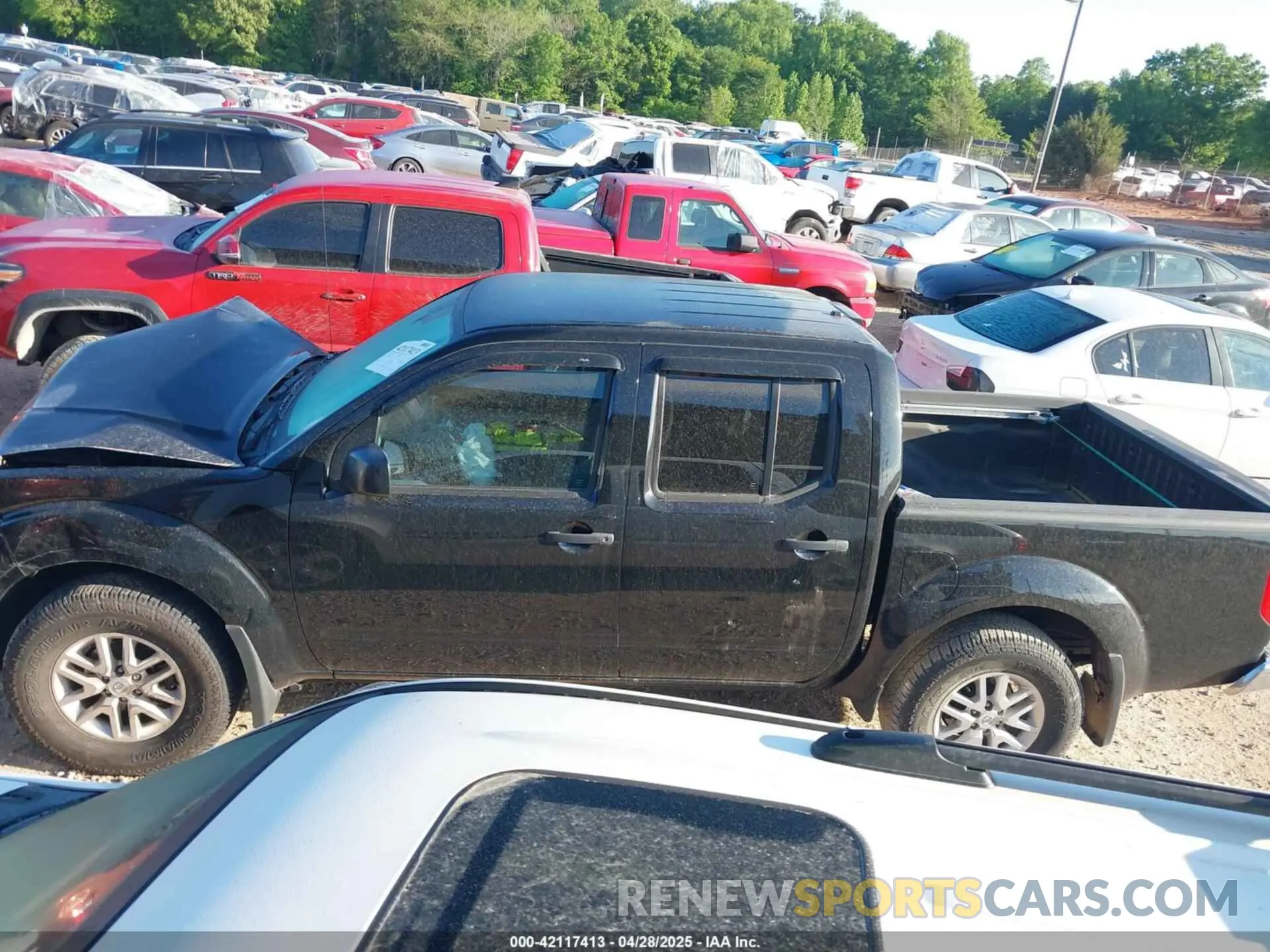 14 Photograph of a damaged car 1N6ED0EB7LN726866 NISSAN FRONTIER 2020