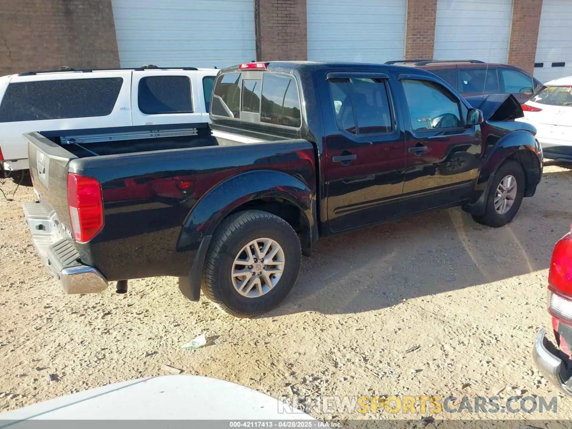 4 Photograph of a damaged car 1N6ED0EB7LN726866 NISSAN FRONTIER 2020