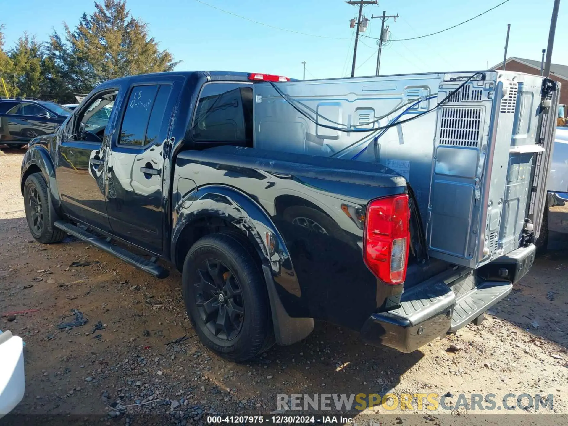 3 Photograph of a damaged car 1N6ED0EB8LN712068 NISSAN FRONTIER 2020