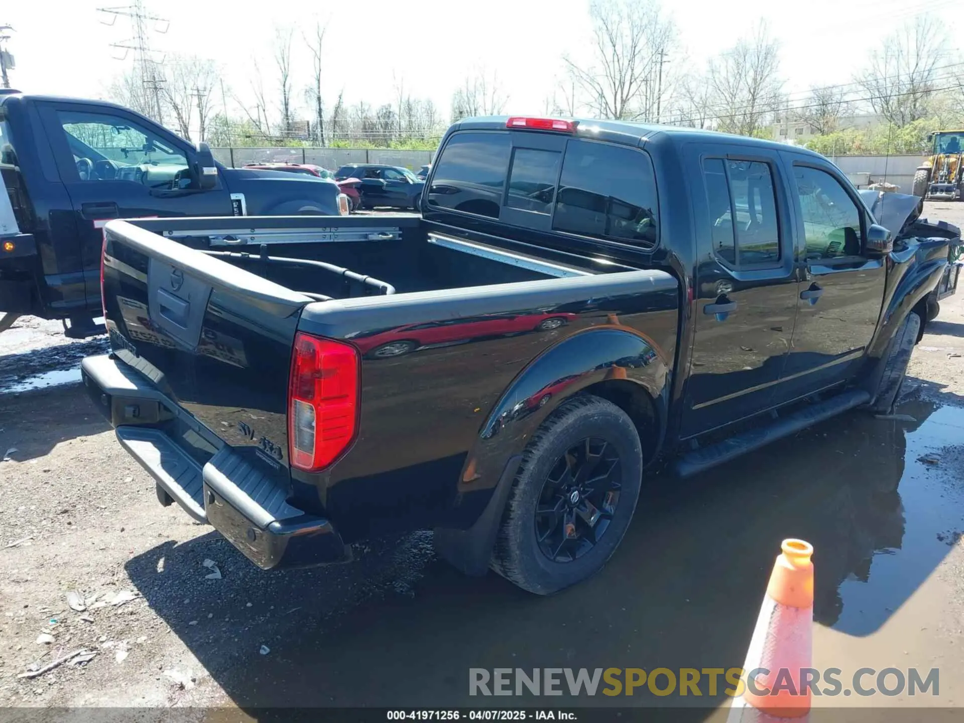 4 Photograph of a damaged car 1N6ED0EB8LN716475 NISSAN FRONTIER 2020