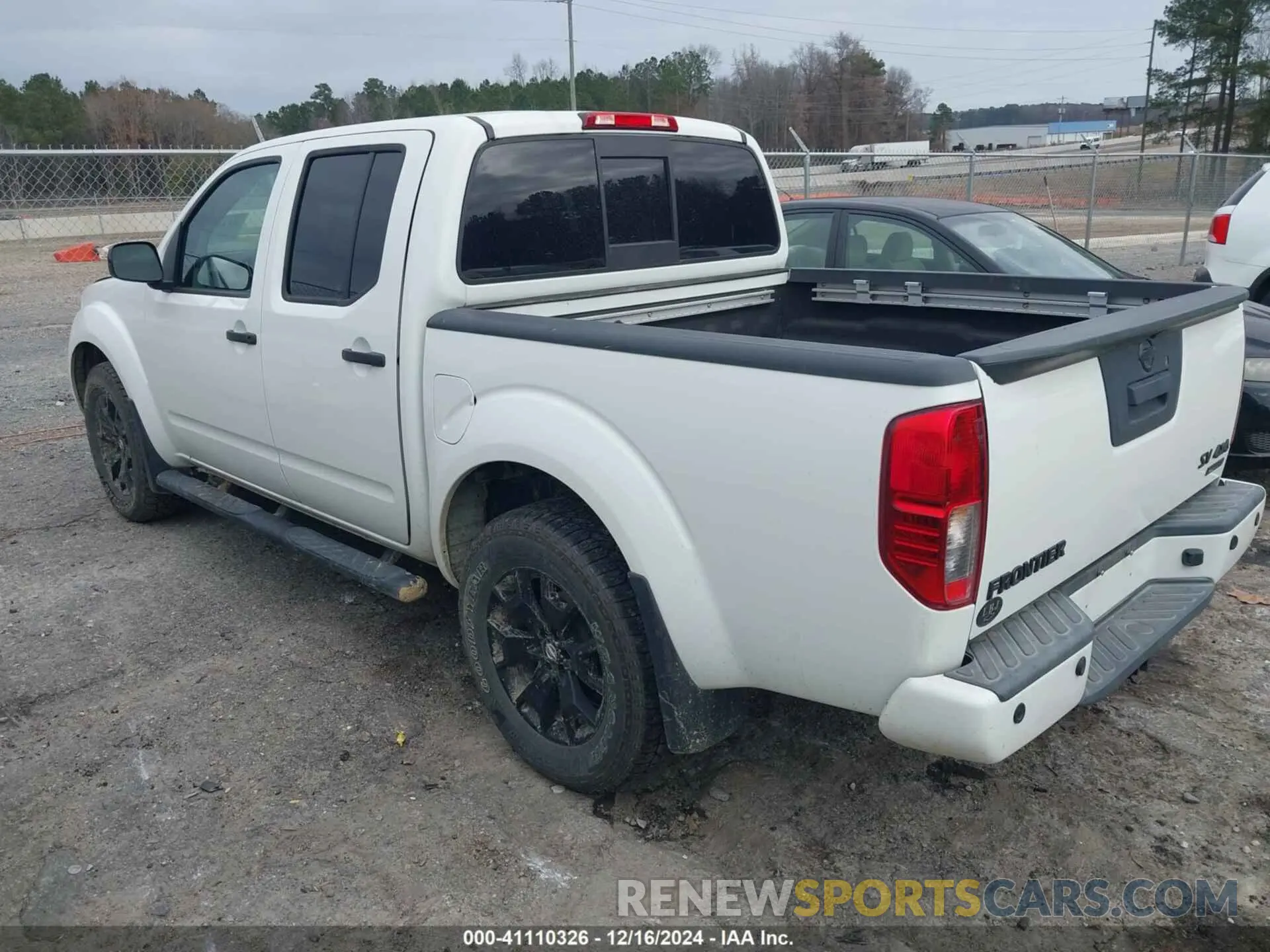 3 Photograph of a damaged car 1N6ED0EB8LN722504 NISSAN FRONTIER 2020