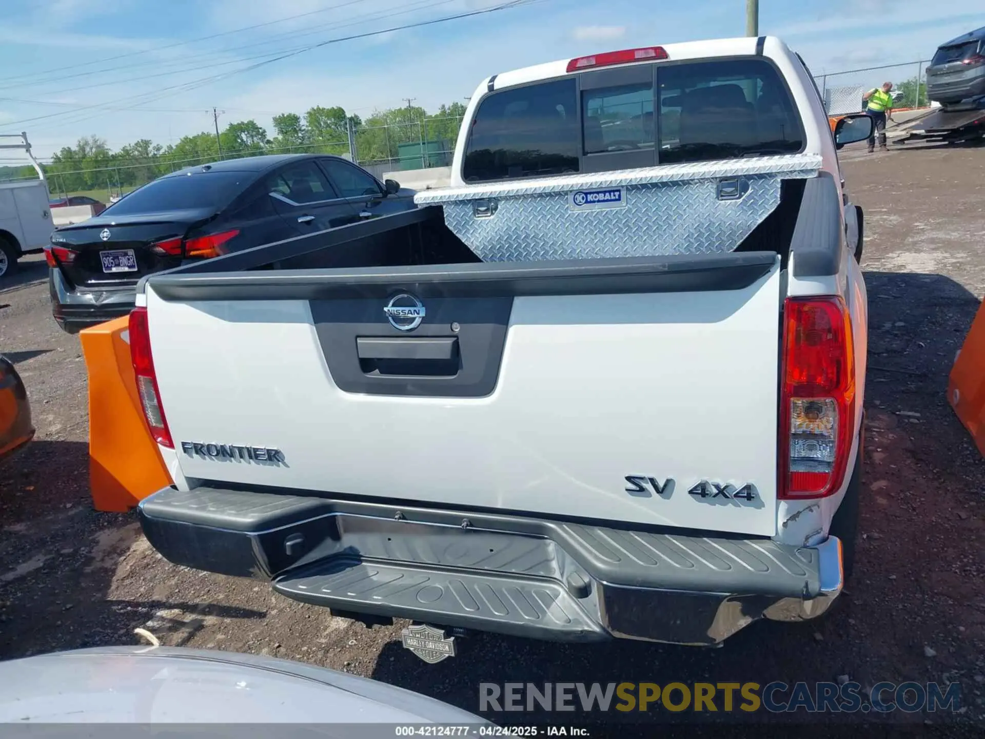 15 Photograph of a damaged car 1N6ED0FB4LN722885 NISSAN FRONTIER 2020