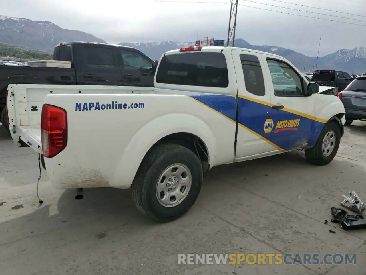 3 Photograph of a damaged car 1N6ED0CE5MN707733 NISSAN FRONTIER 2021