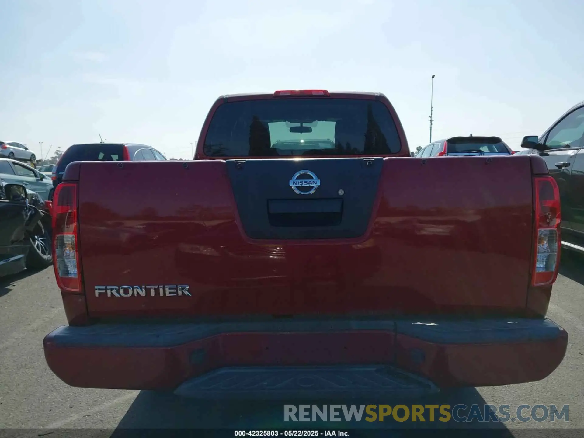 15 Photograph of a damaged car 1N6ED0CE6MN701200 NISSAN FRONTIER 2021