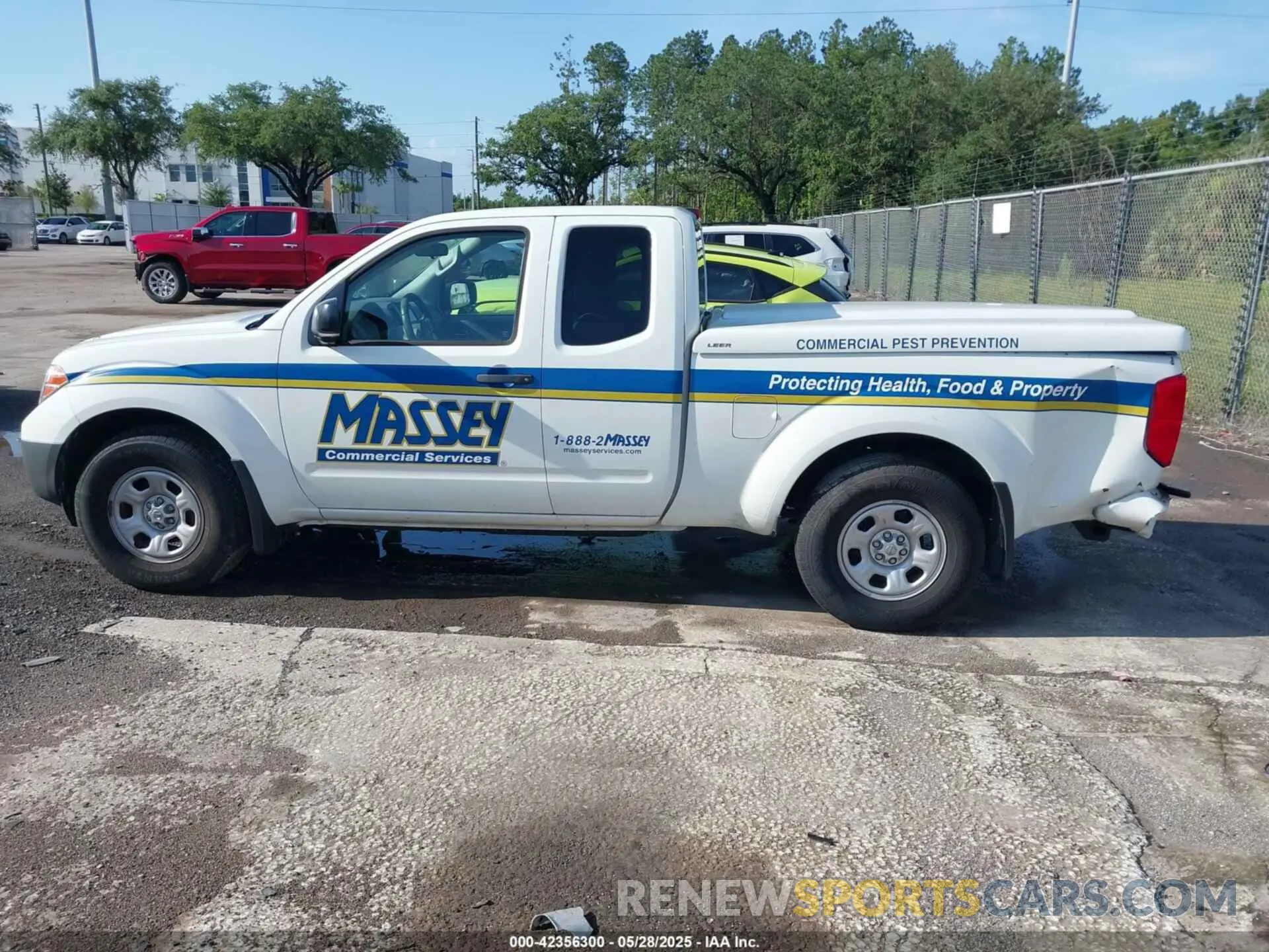 14 Photograph of a damaged car 1N6ED0CE9MN713907 NISSAN FRONTIER 2021